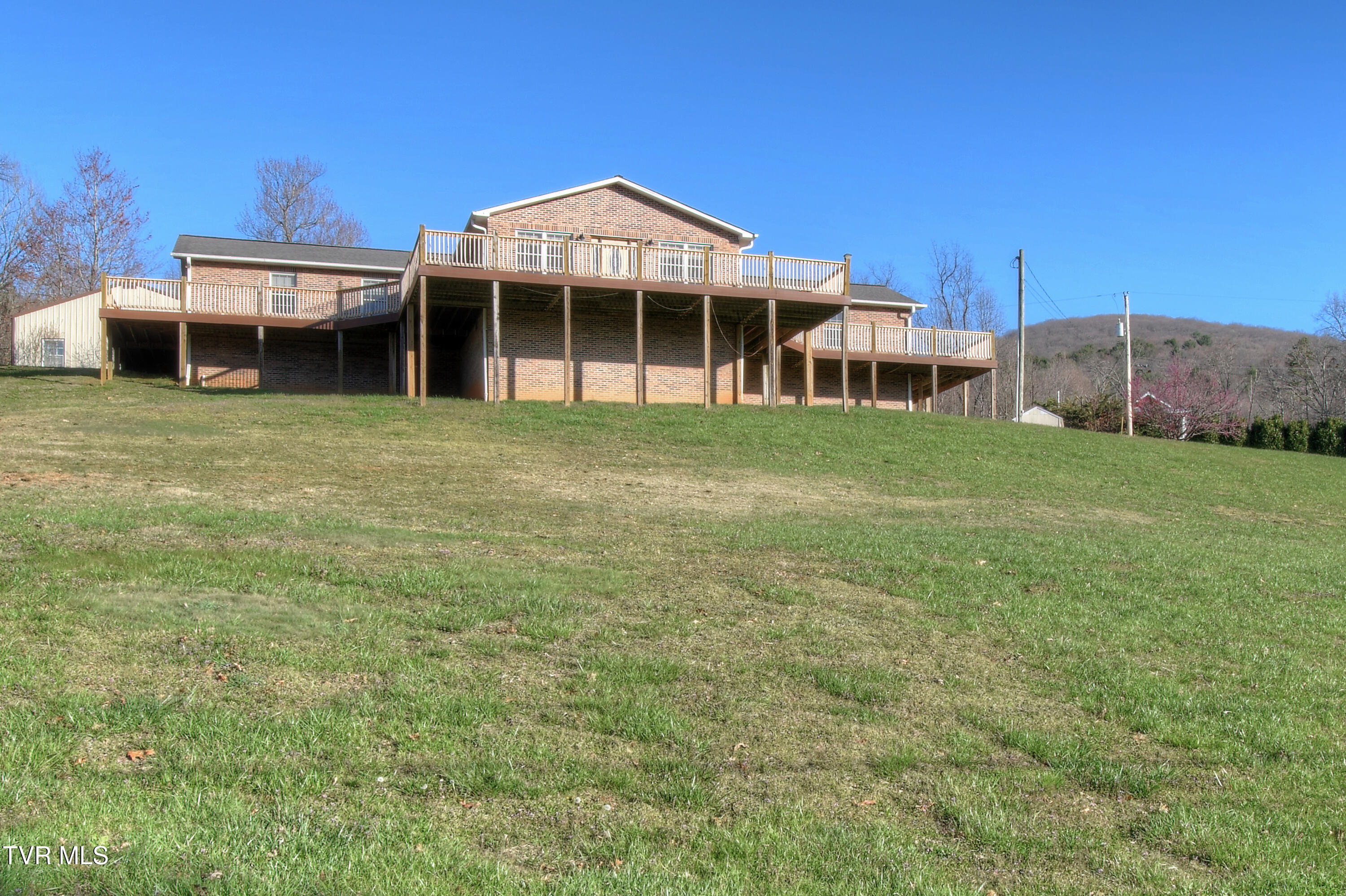 379 Airport Road, Elizabethton, Tennessee image 7