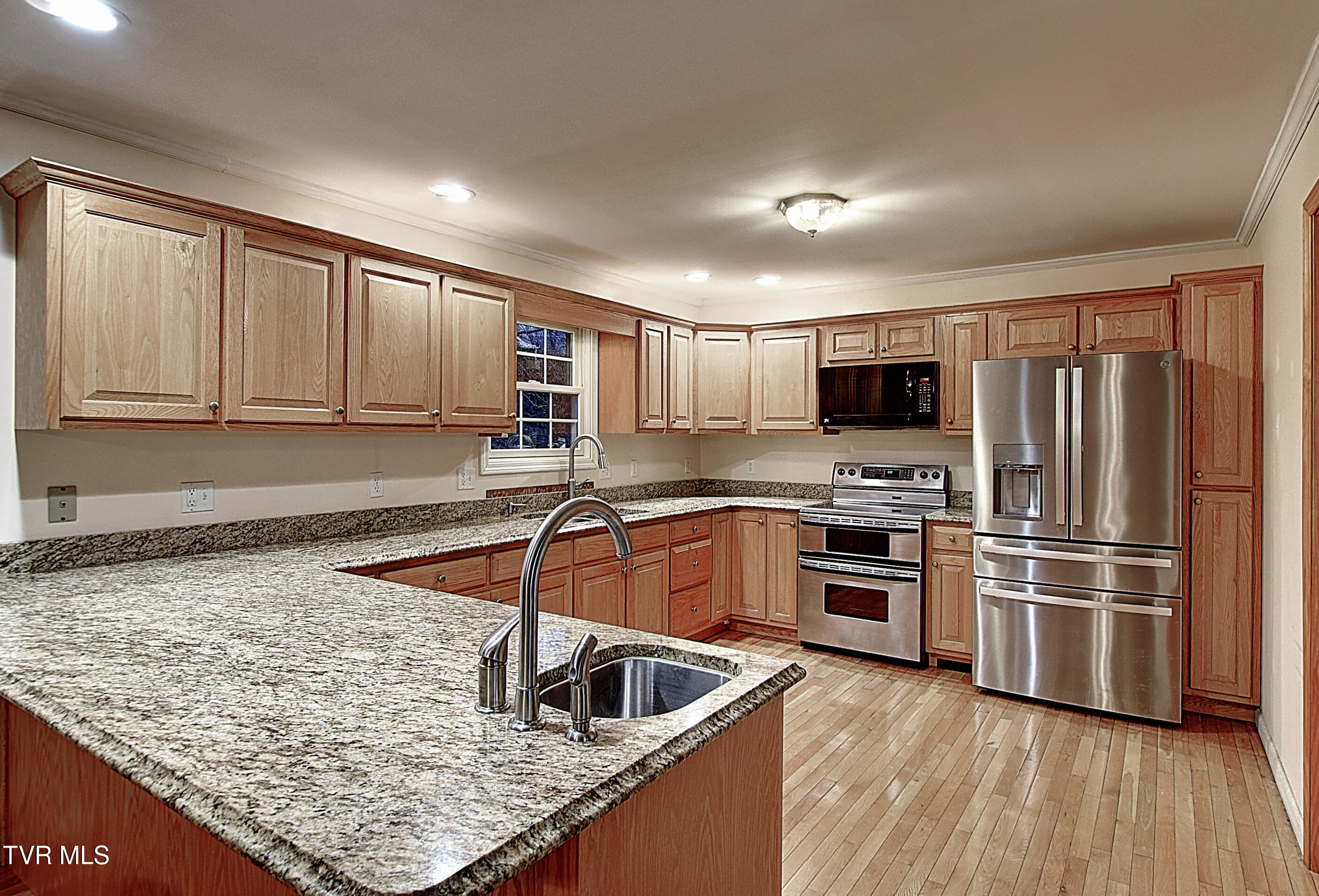379 Airport Road, Elizabethton, Tennessee image 32