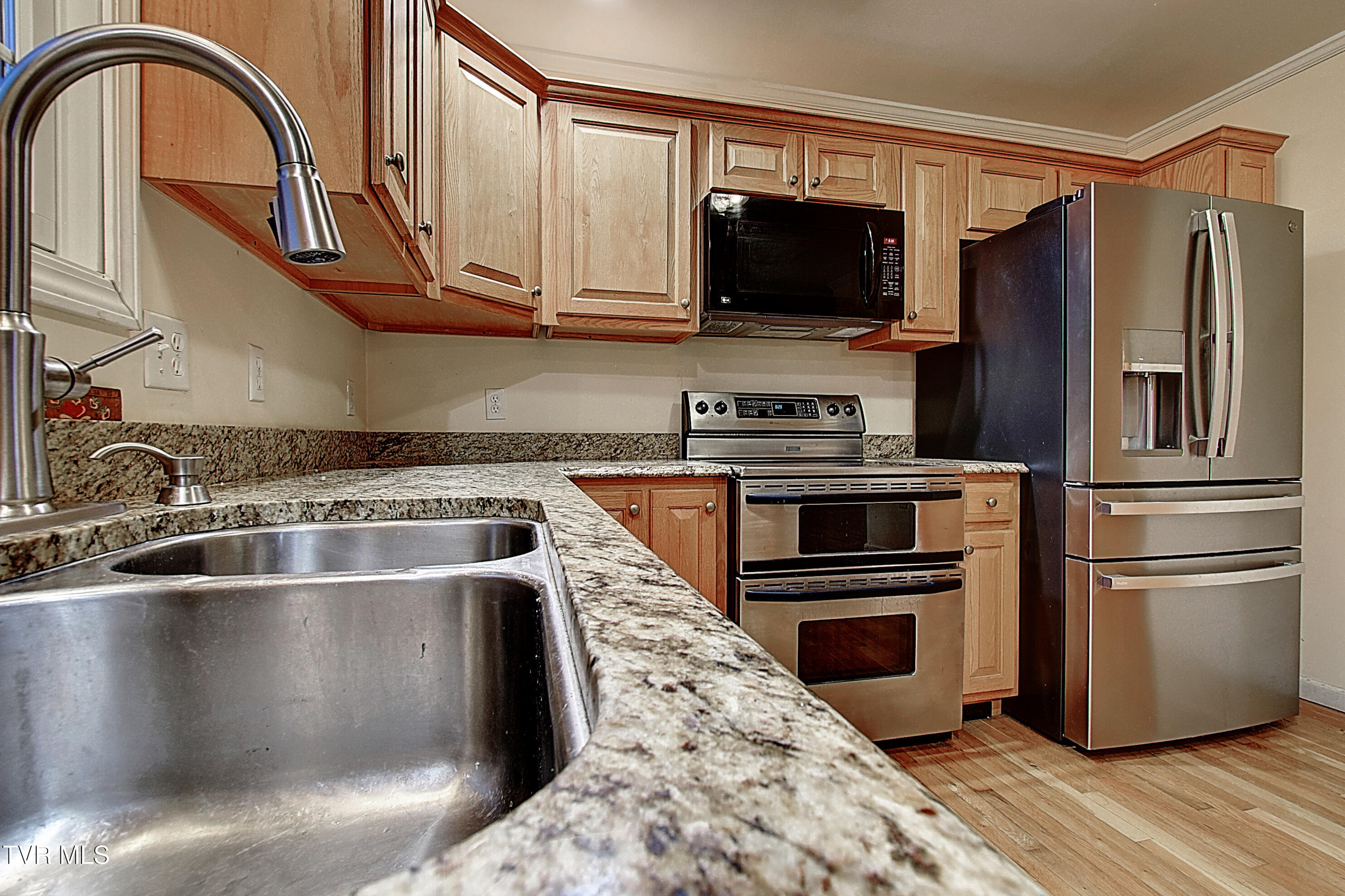 379 Airport Road, Elizabethton, Tennessee image 36