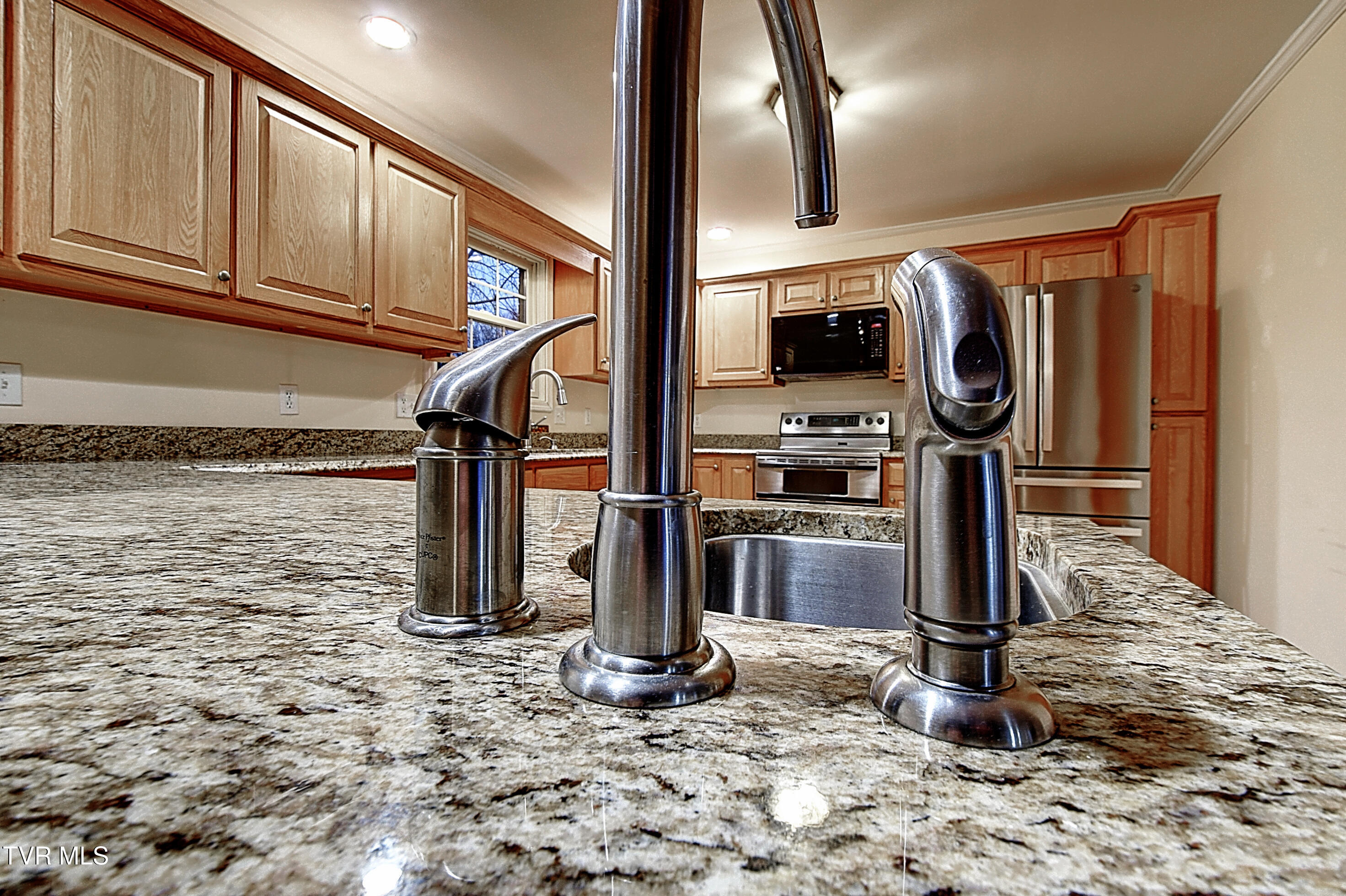 379 Airport Road, Elizabethton, Tennessee image 37