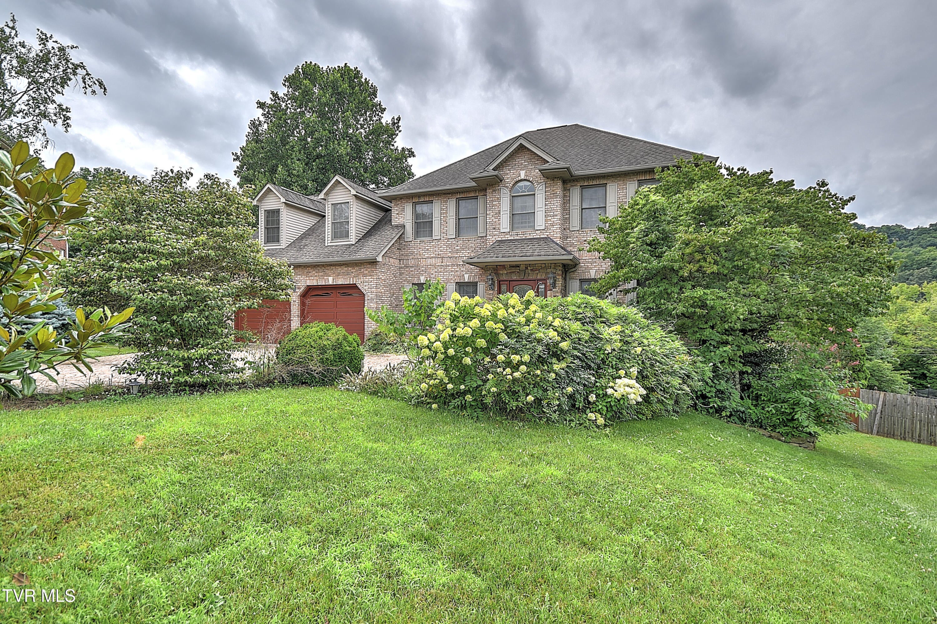 121 Quail Heights Court