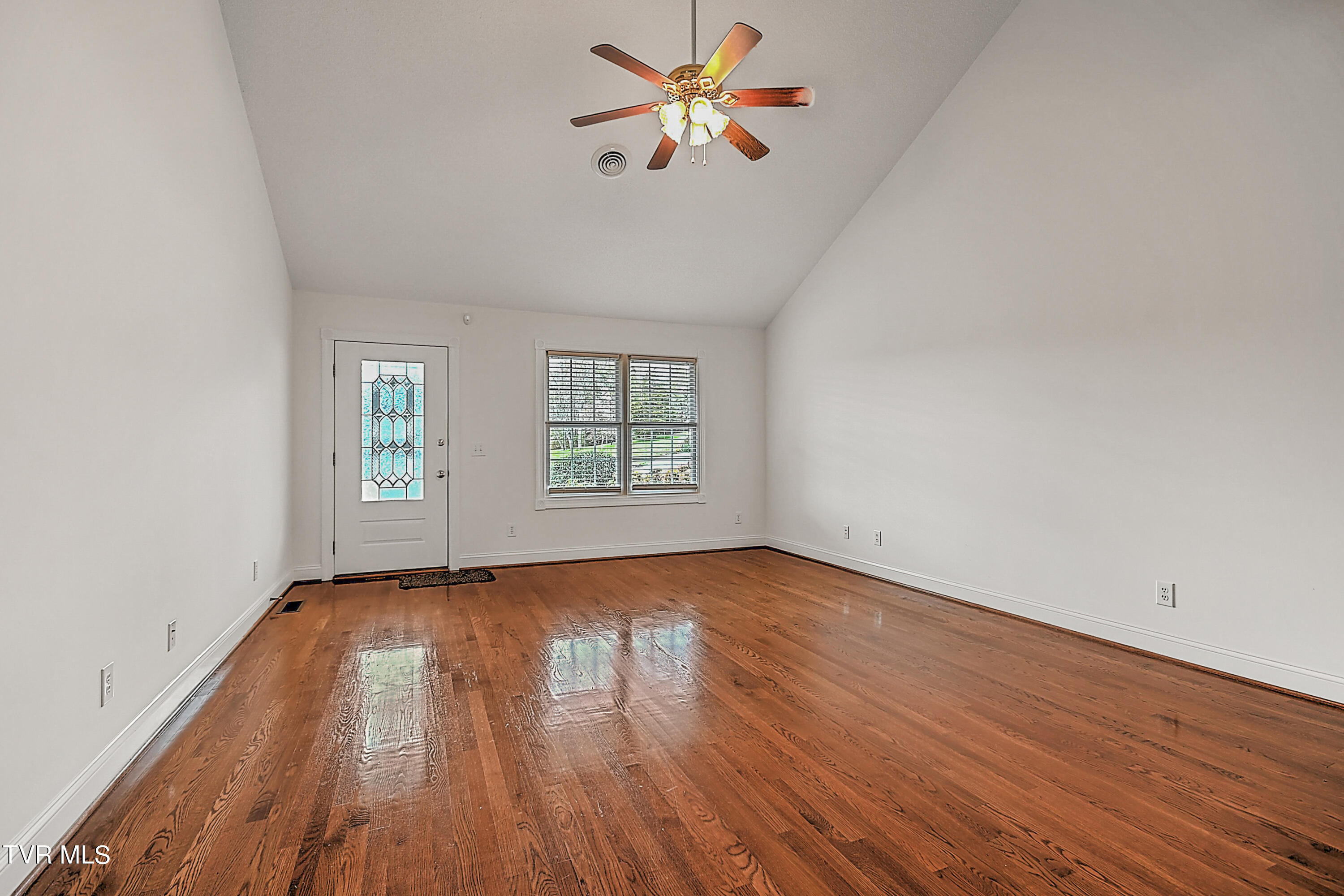 243 Saint Andrews Drive, Bristol, Virginia image 39