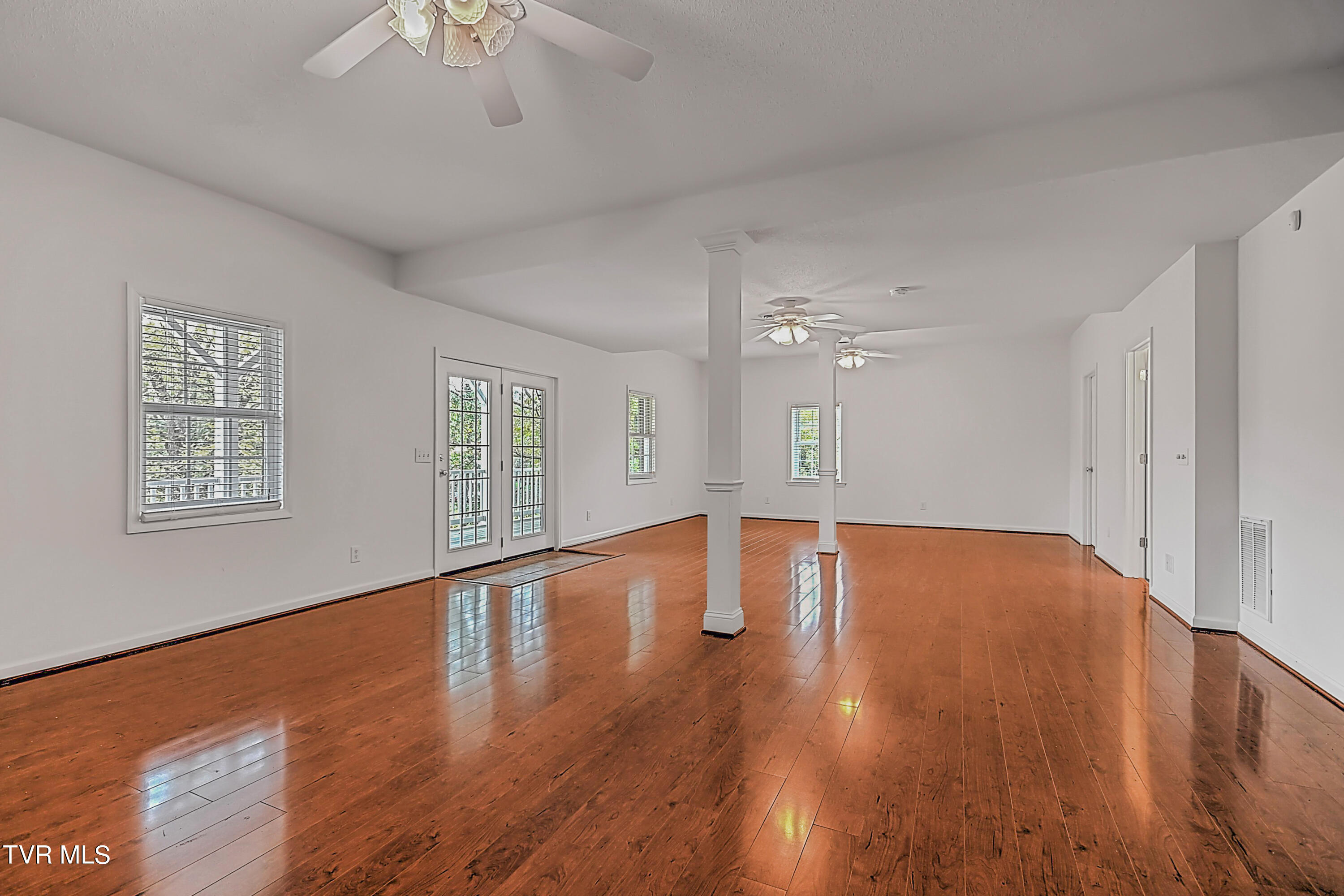 243 Saint Andrews Drive, Bristol, Virginia image 23
