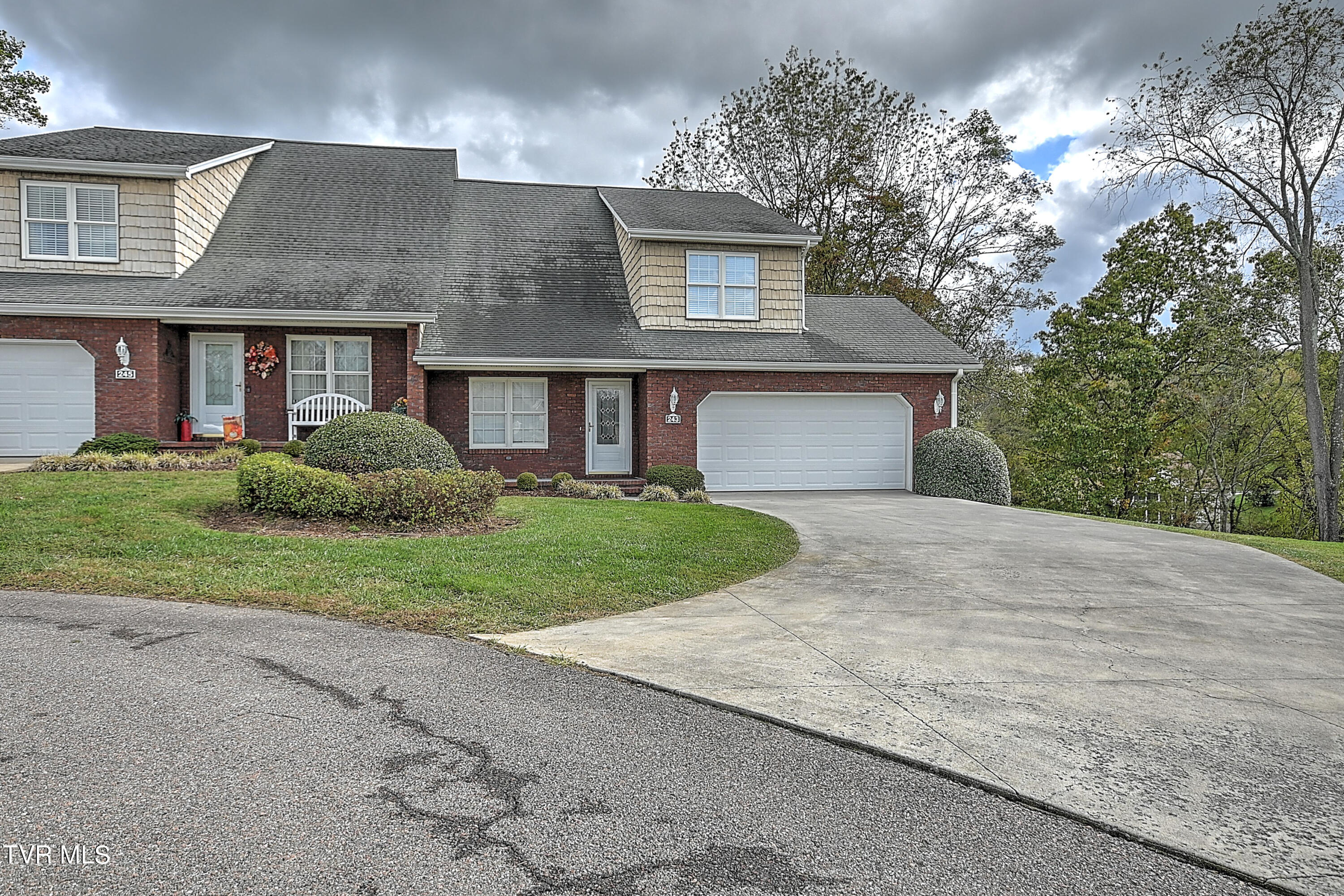 243 Saint Andrews Drive, Bristol, Virginia image 1