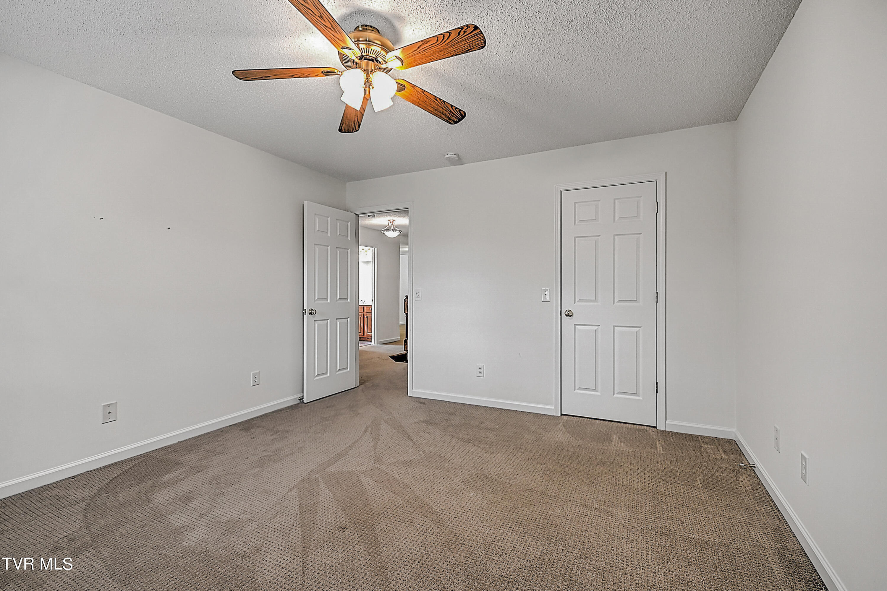 243 Saint Andrews Drive, Bristol, Virginia image 33