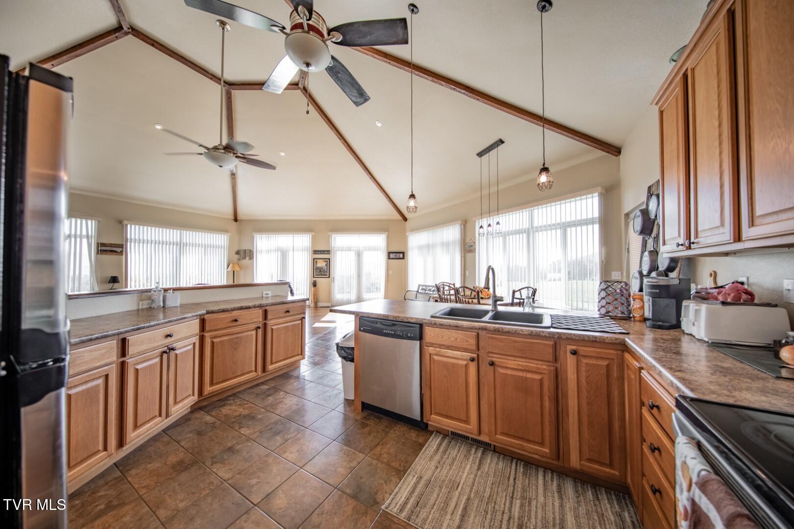 2544 Melody Way, Newport, Tennessee image 15