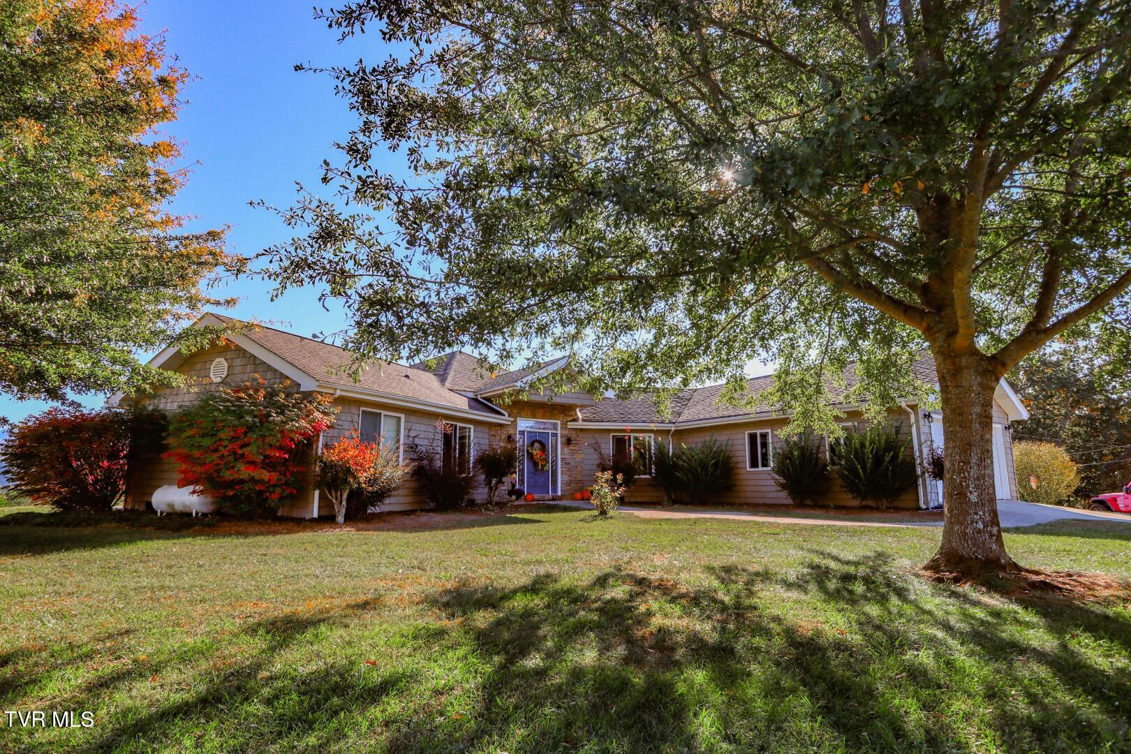 2544 Melody Way, Newport, Tennessee image 2