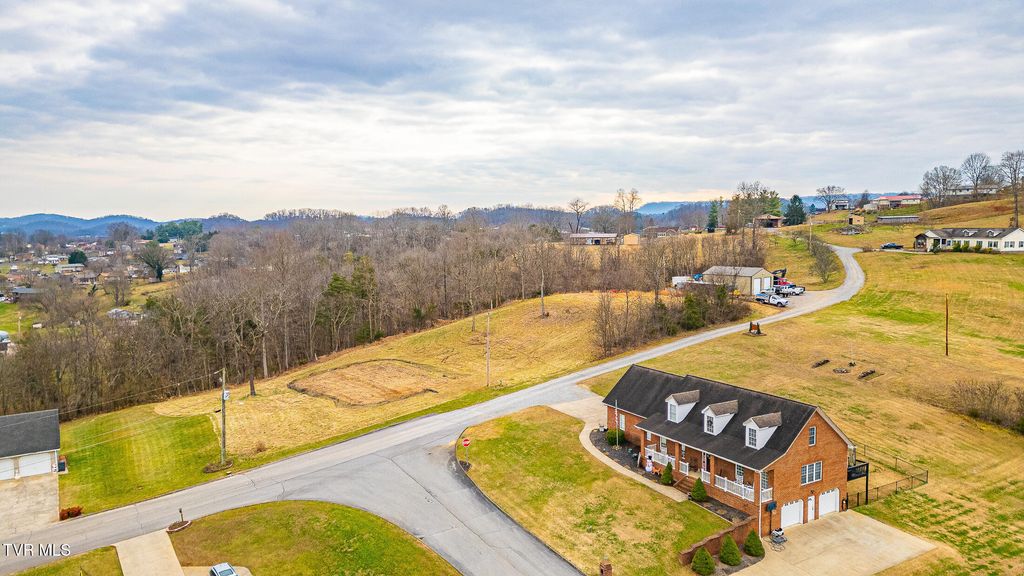 Photo of 0 Ohio Avenue, Mount Carmel, TN 37645 (MLS # 9989575)