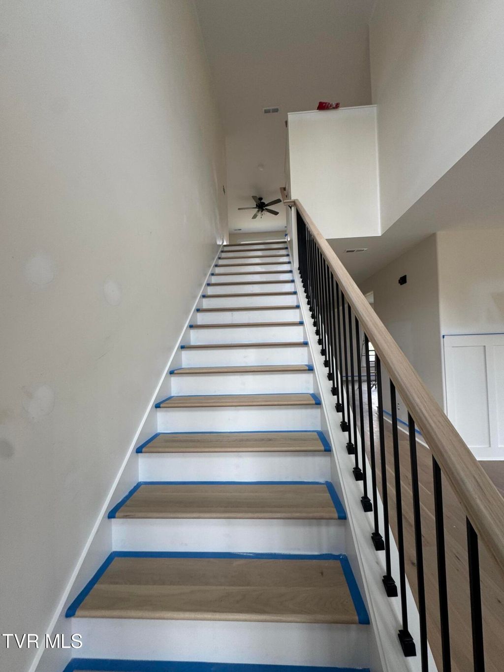 Photo of 1184 Hawley Road, Blountville, TN 37617 (MLS # 9993238)