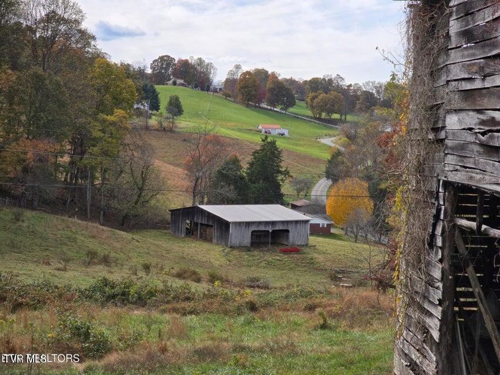 Photo of 227 Elihu Road, Sneedville, TN 37869 (MLS # 9989214)