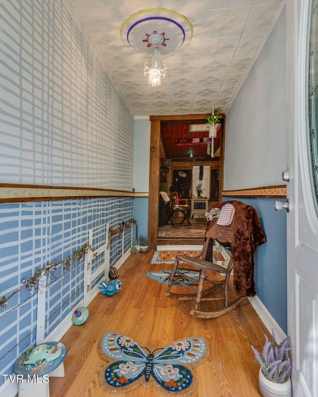 Photo of 105 Samps Hollow Road, Elizabethton, TN 37643 (MLS # 9994382)