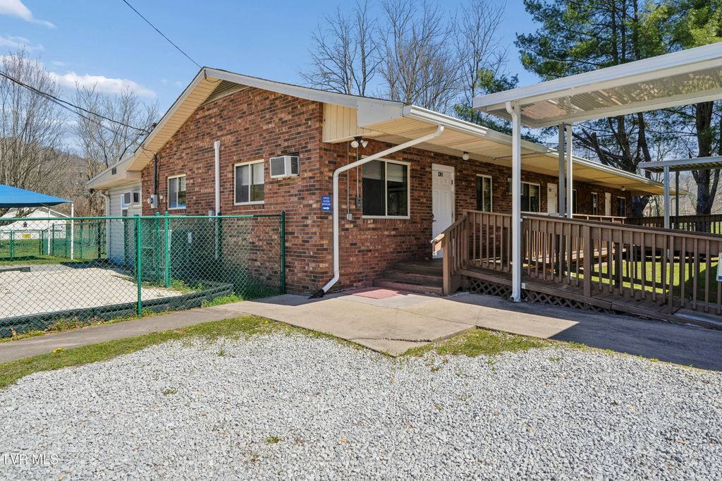 Photo of 551 Mocking Bird Court, Unicoi, TN 37692 (MLS # 9993814)