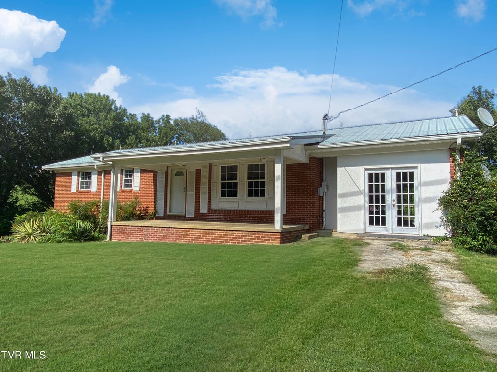 Photo of 7691 Asheville Highway, Greeneville, TN 37743 (MLS # 9997729)