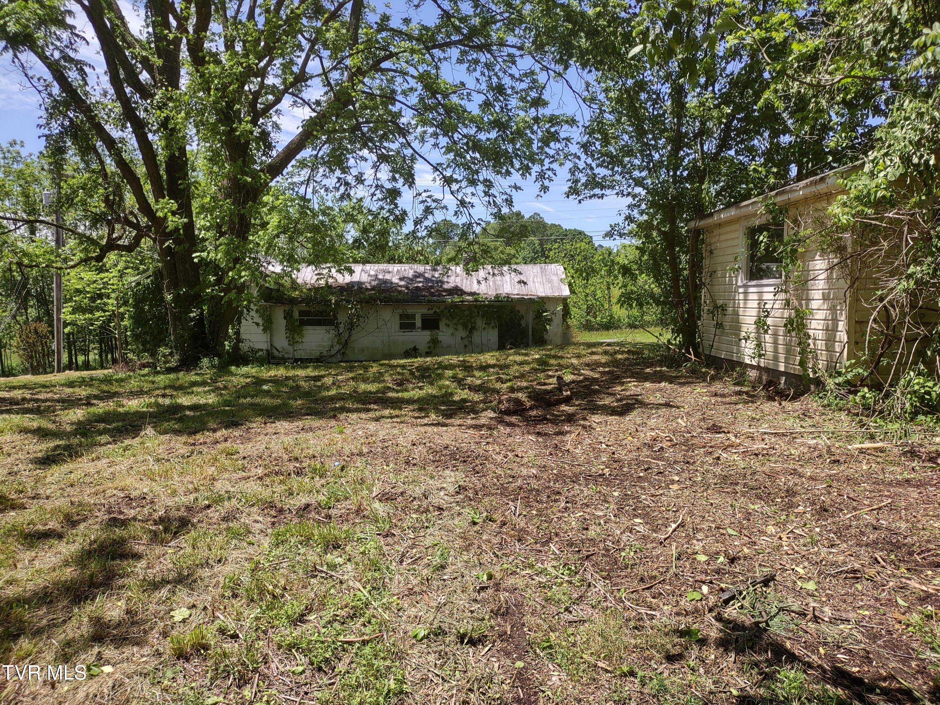 24099 Young Drive, Bristol, Virginia image 6