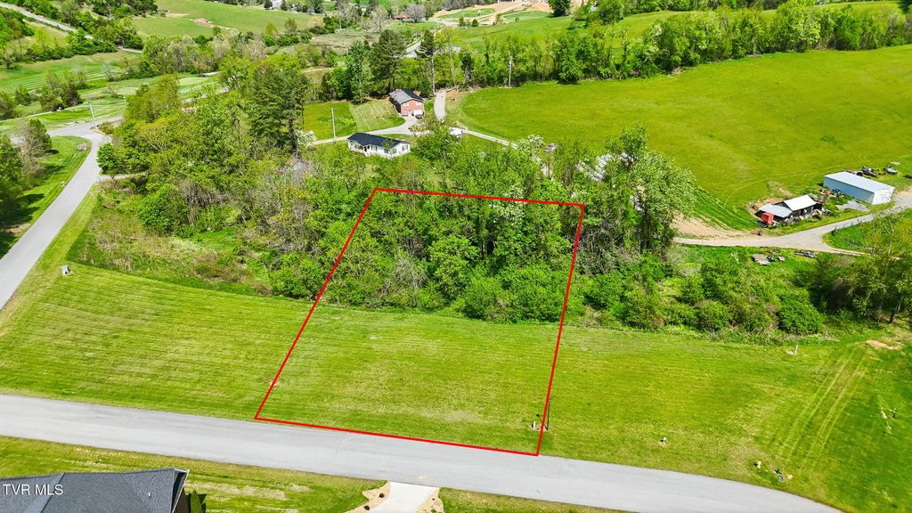 Photo of Tbd Spyglass Court #Lot E-2, Bristol, VA 24202 (MLS # 9994360)