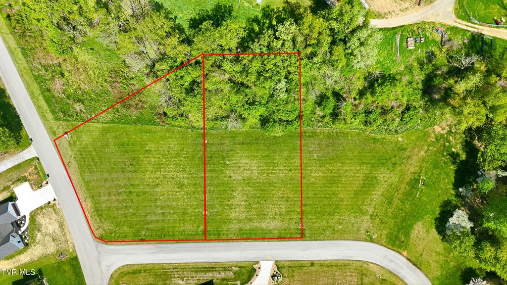 Photo of Tbd Spyglass Court #Lot E-2, Bristol, VA 24202 (MLS # 9994360)