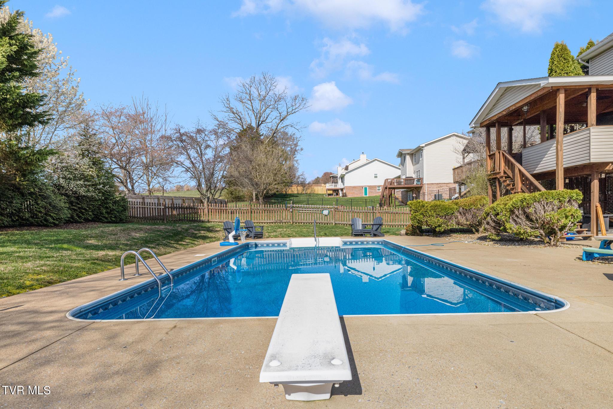 506 Crystal Springs Circle