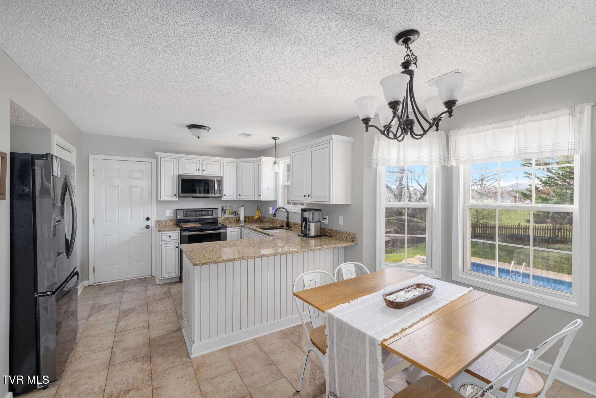 506 Crystal Springs Circle