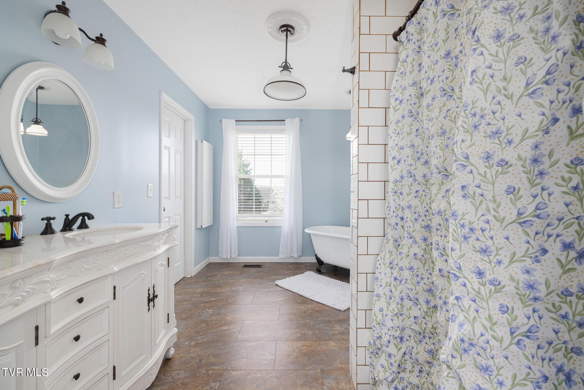 506 Crystal Springs Circle