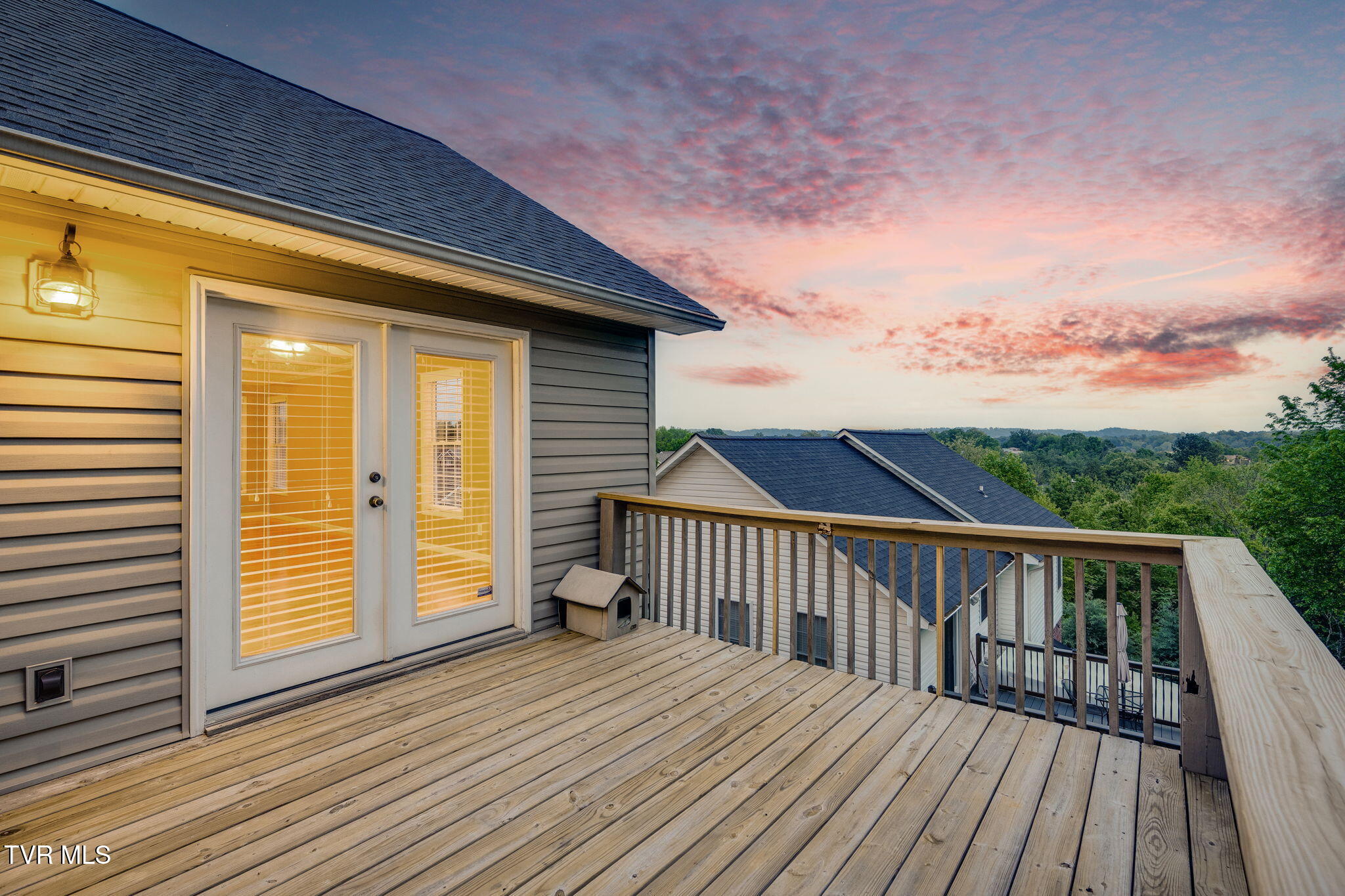 241 Stone Edge Circle, Kingsport, Tennessee image 4