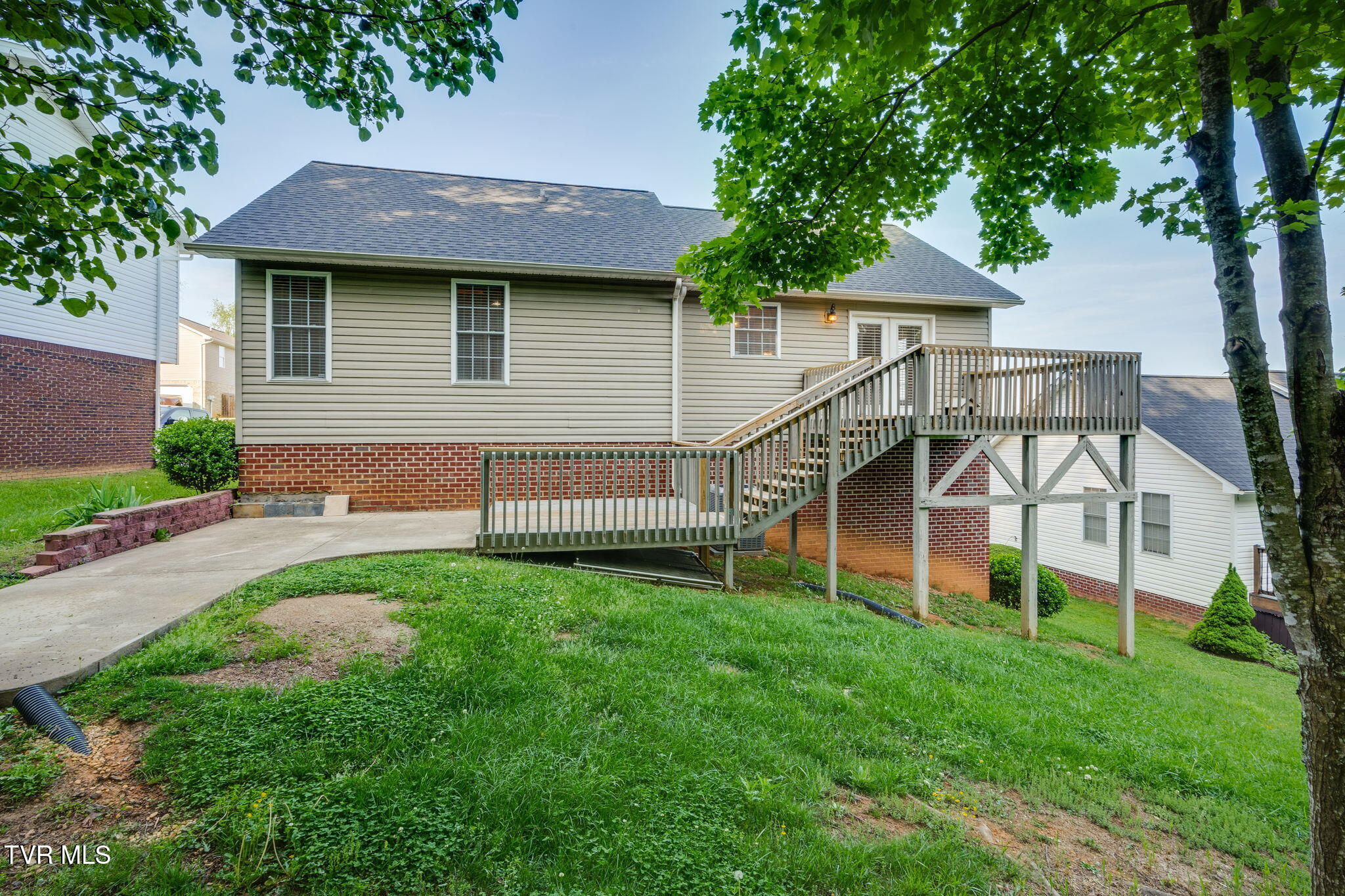 241 Stone Edge Circle, Kingsport, Tennessee image 6