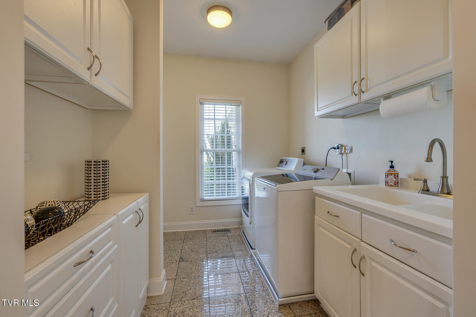 14367 King Mill Pike, Bristol, Virginia image 35