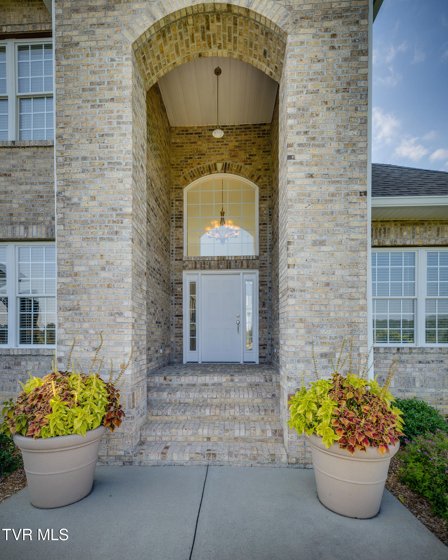 14367 King Mill Pike, Bristol, Virginia image 5