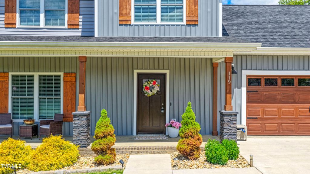 Photo of 119 Sturbridge Lane, Church Hill, TN 37642 (MLS # 9995526)