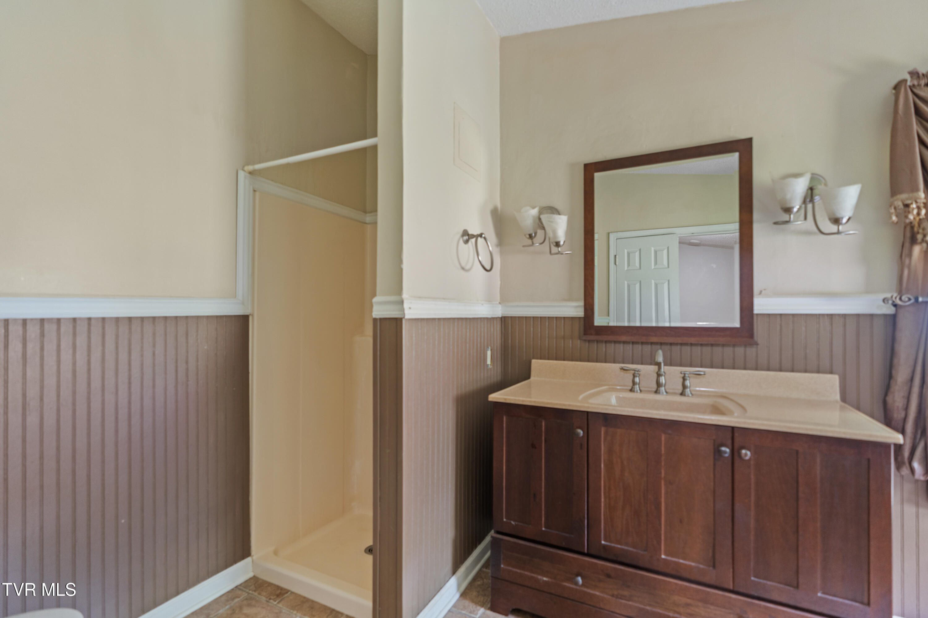 11047 Asheville Highway, Greeneville, Tennessee image 16