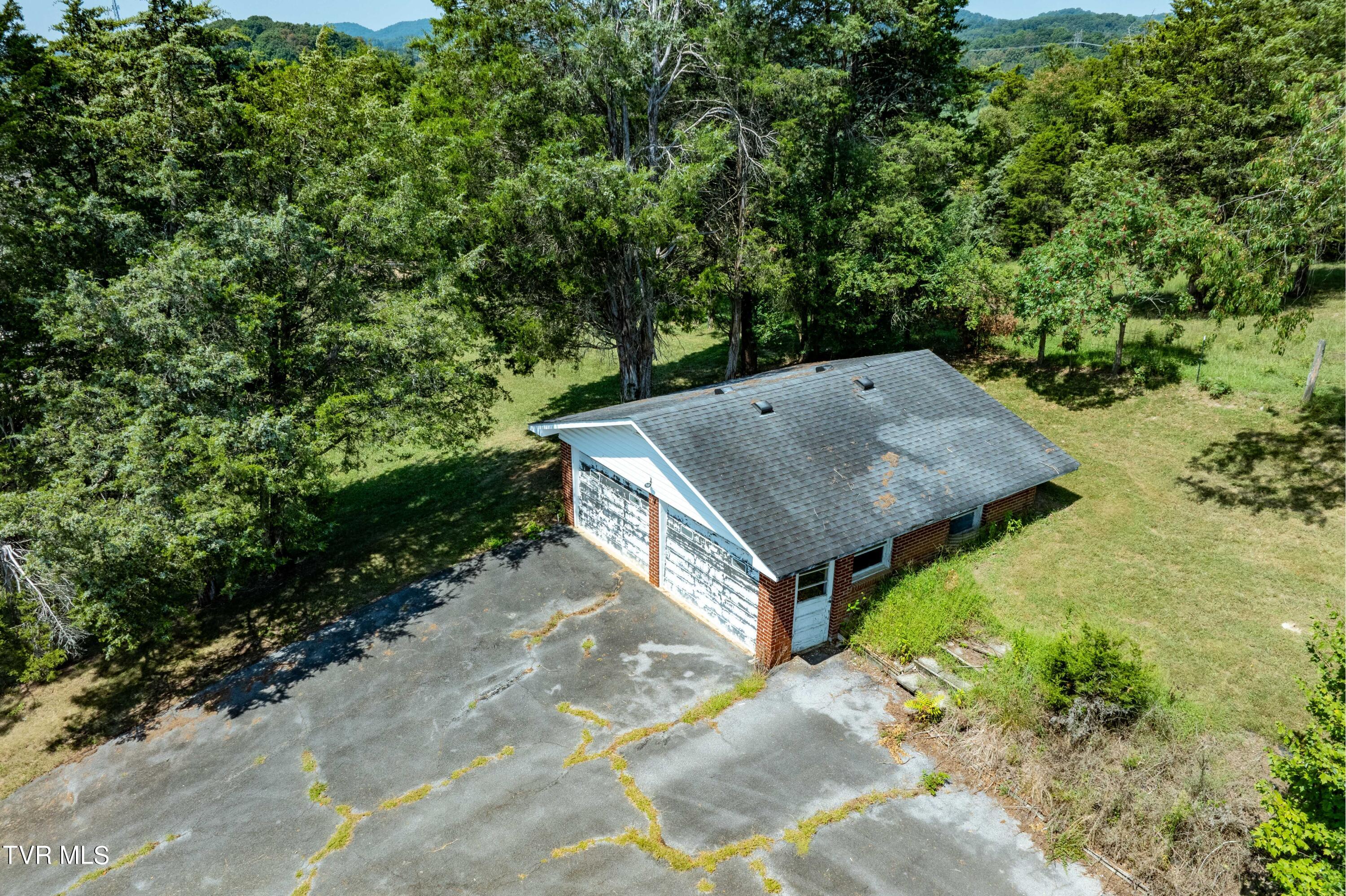214 Bernard Avenue, Church Hill, Tennessee image 21