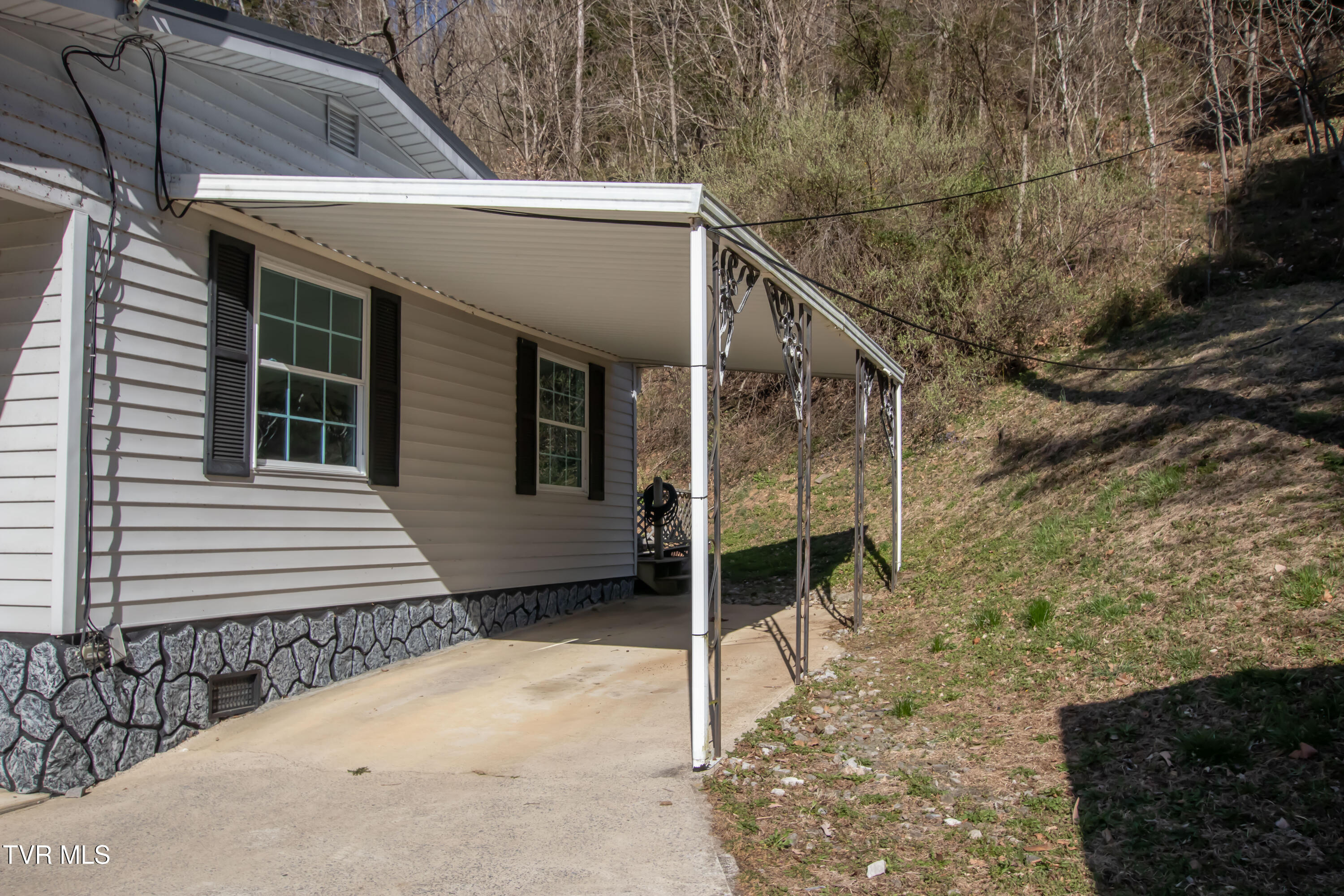 26135 Fork River Road, Saltville, Virginia image 33
