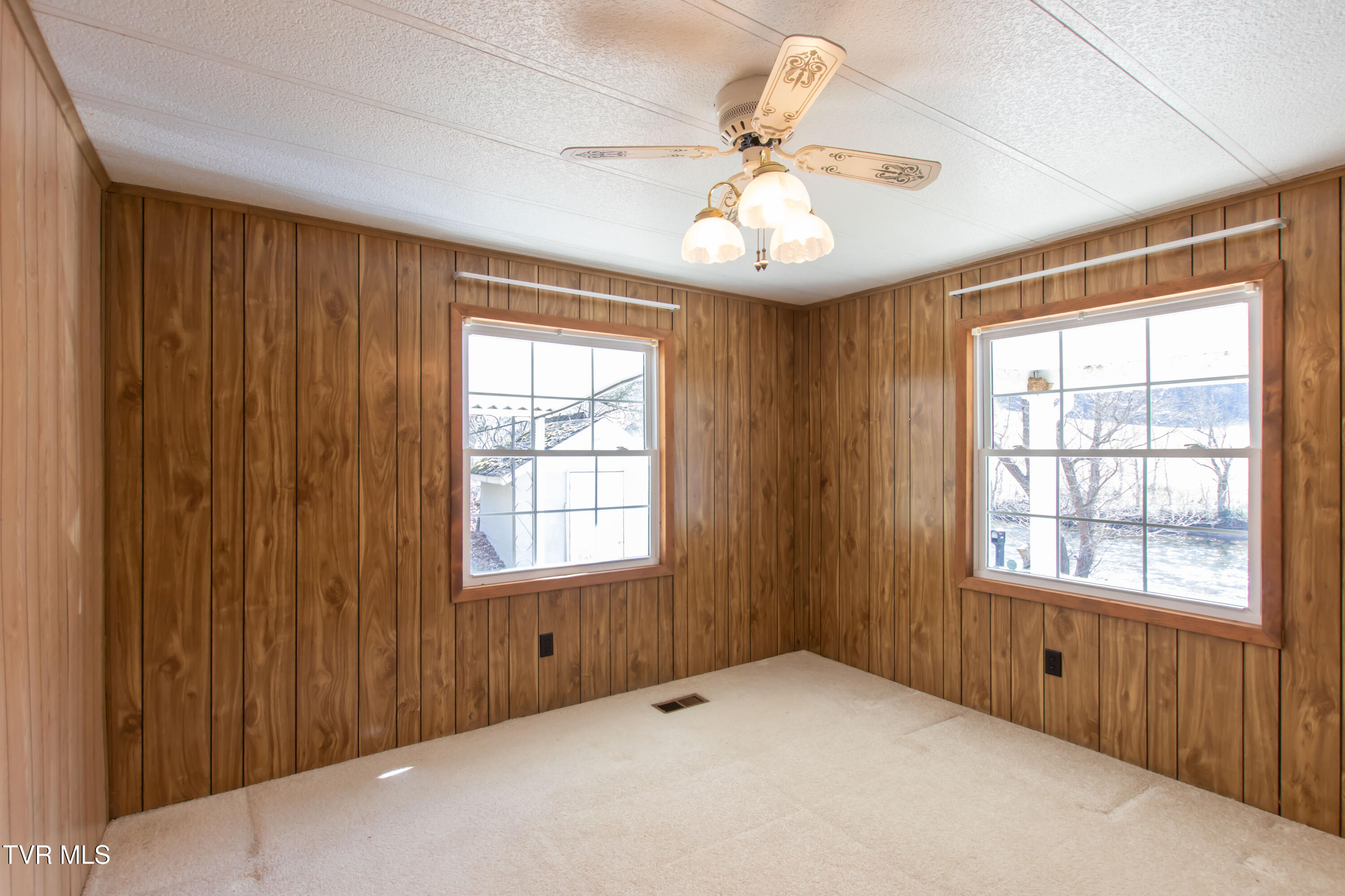 26135 Fork River Road, Saltville, Virginia image 25