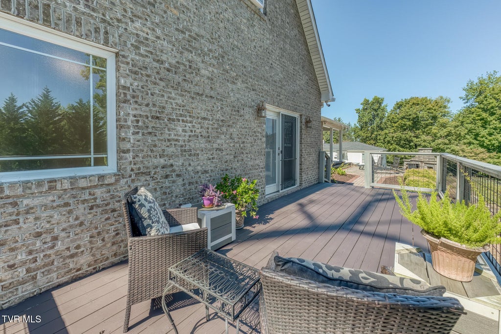 Photo of 1302 Iris Avenue, Johnson City, TN 37601 (MLS # 10001493)
