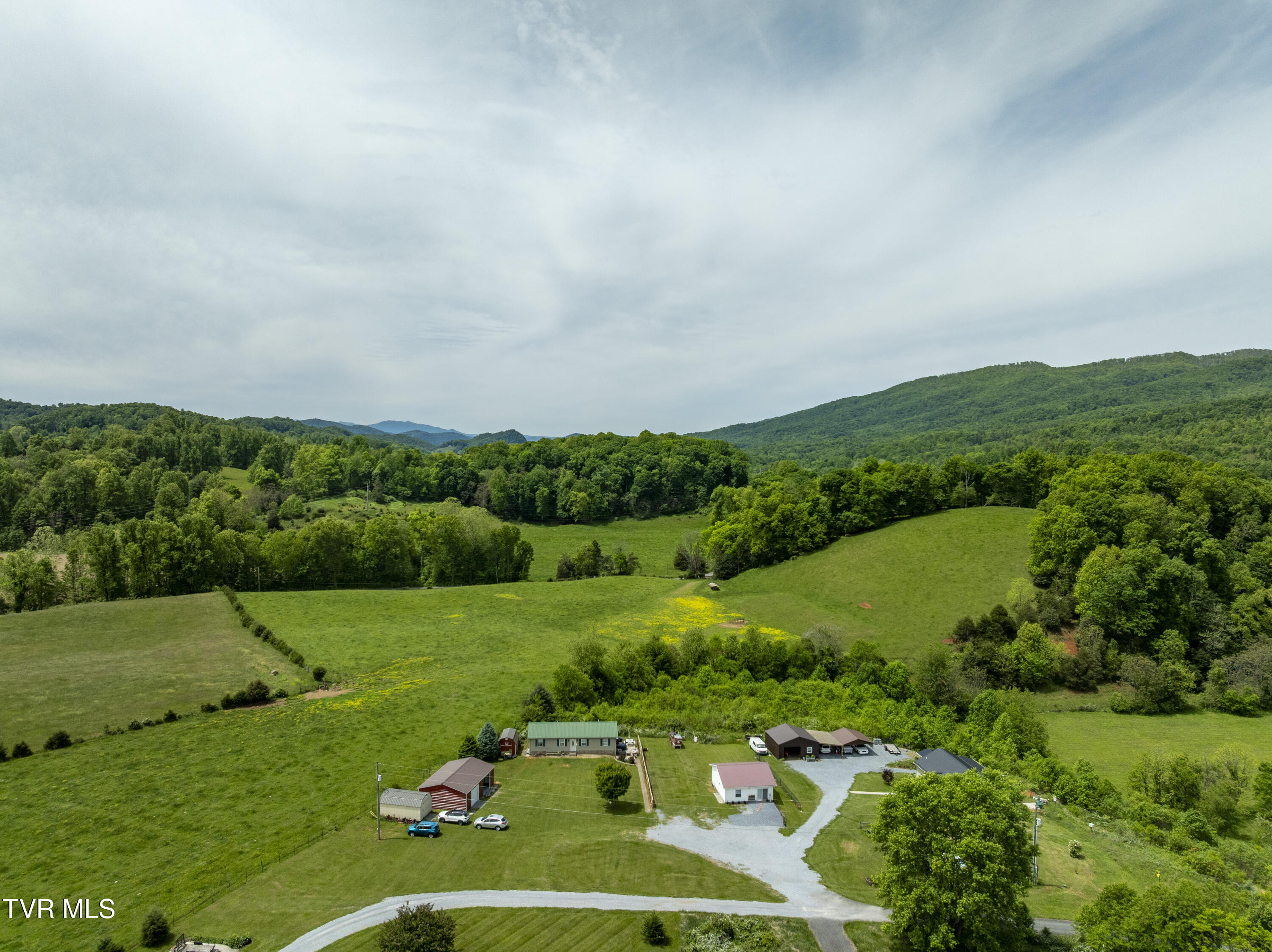 134 Creek Side Drive, Elizabethton, Tennessee image 26