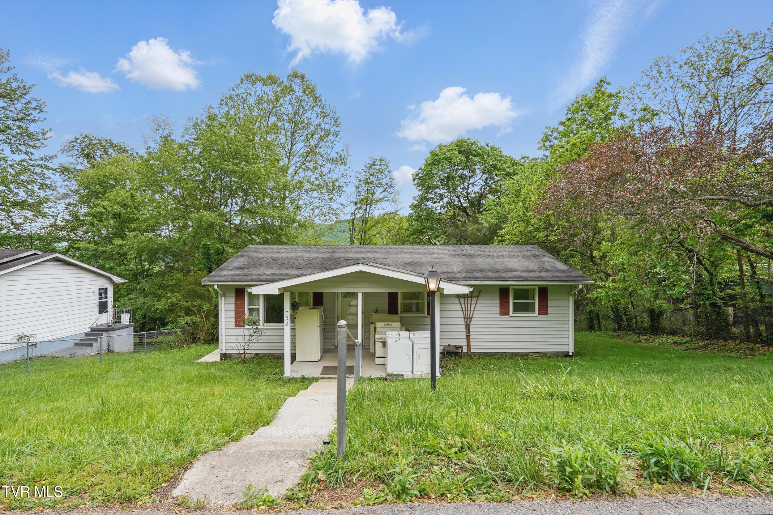 2506 Virginia Avenue, Big Stone Gap, Virginia image 1