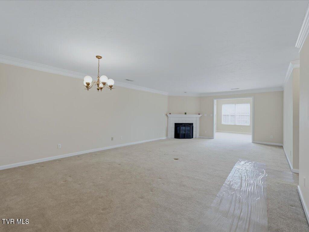 102 Creed Way 102
