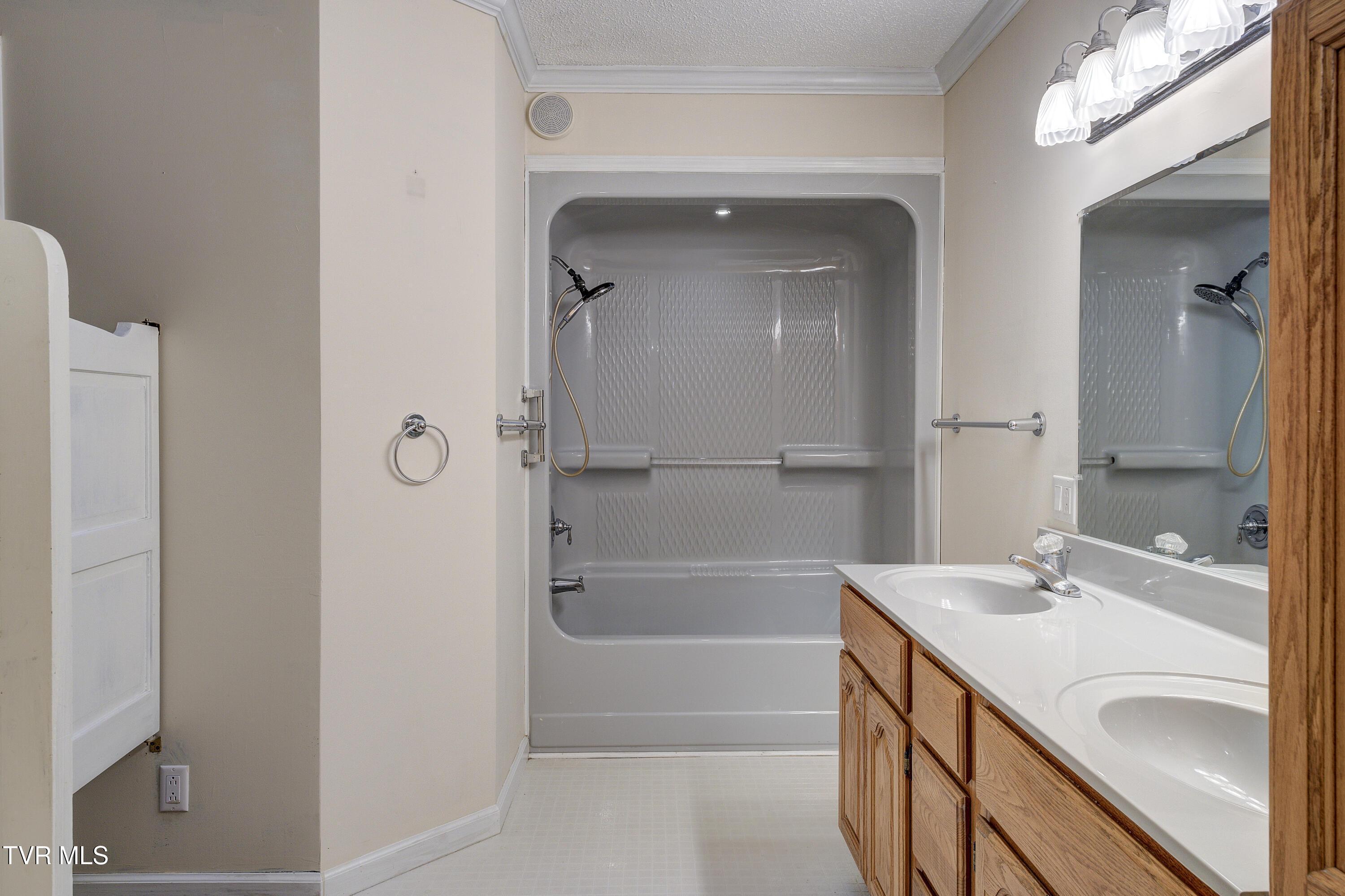 146 Barnett Hollow Road, Erwin, Tennessee image 37