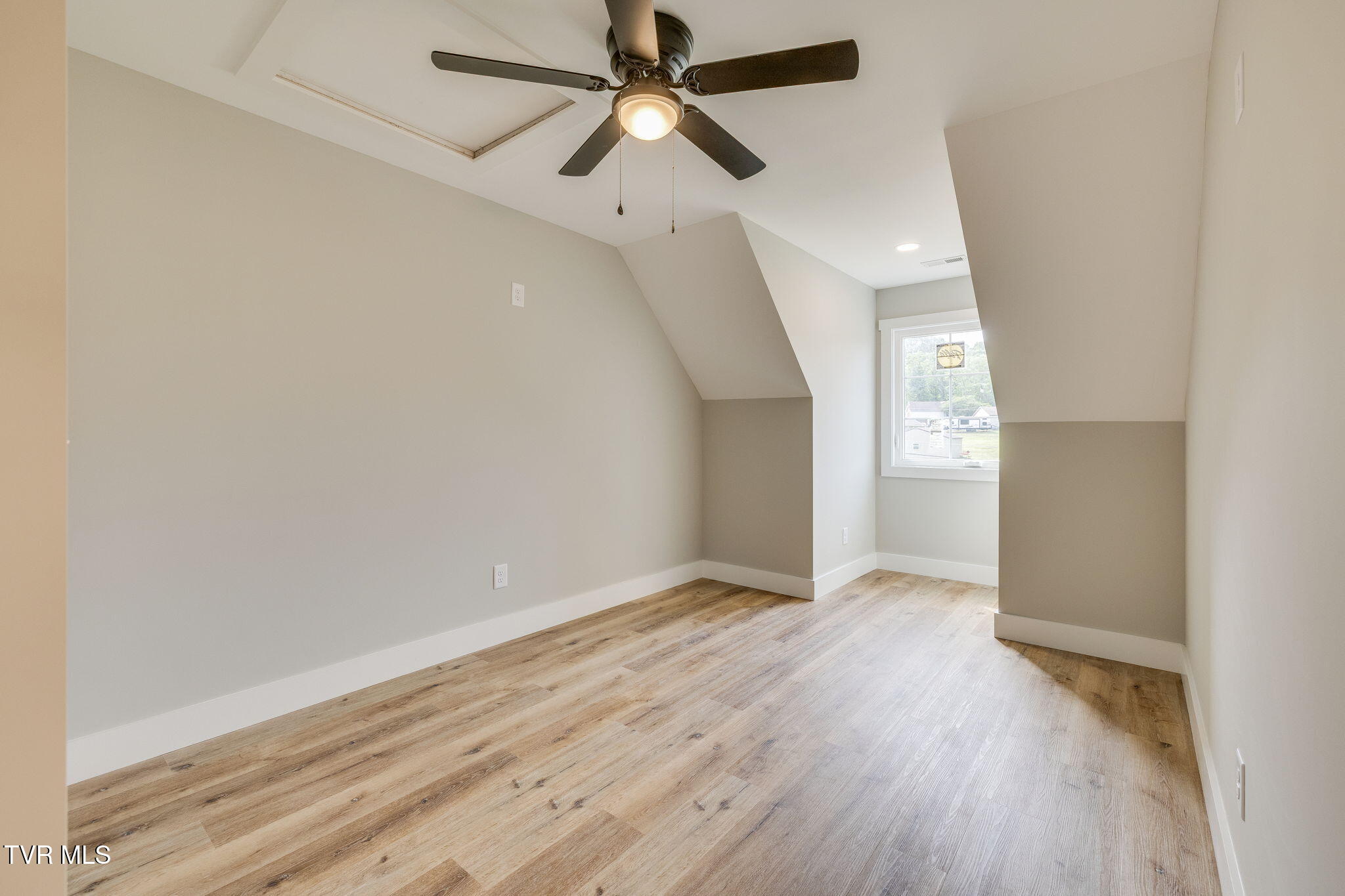 105 Mitchell Creek Drive, Jonesborough, Tennessee image 27