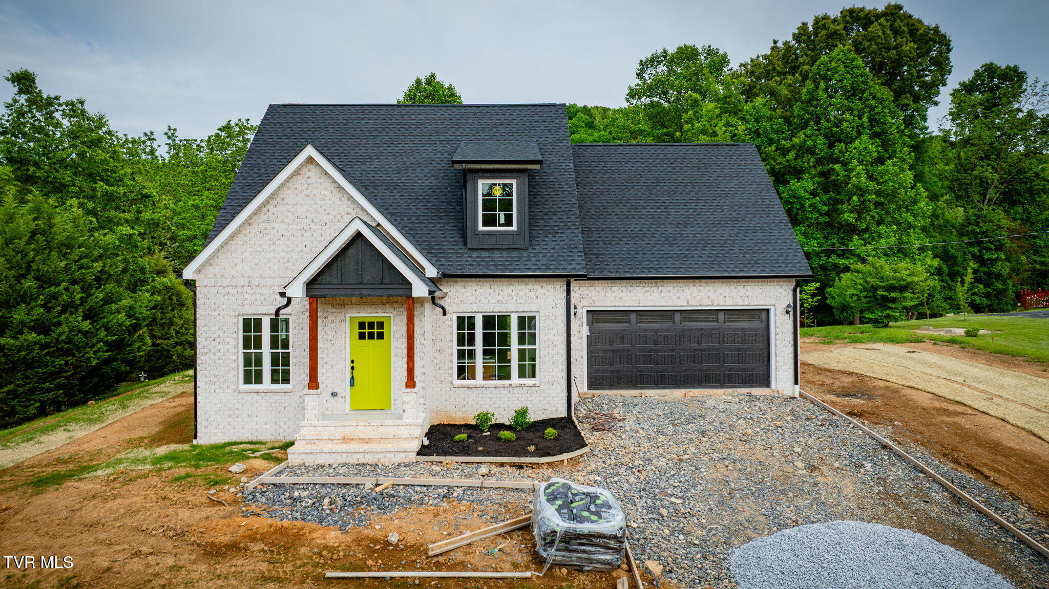 105 Mitchell Creek Drive, Jonesborough, Tennessee image 1