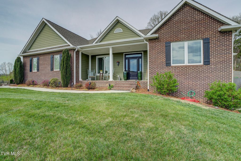Photo of 275 Galway Court, Johnson City, TN 37615 (MLS # 9993397)