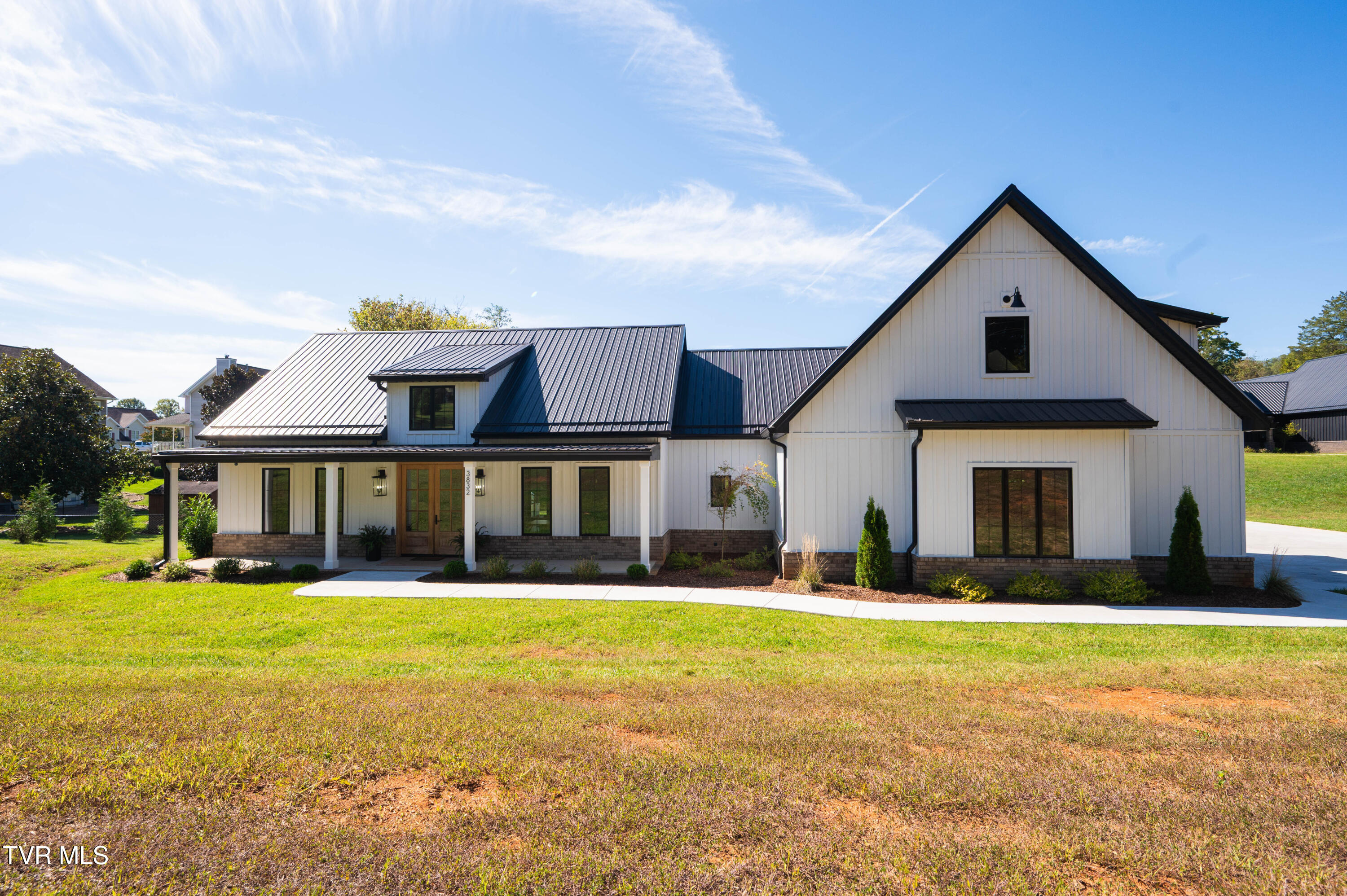 3832 Lake Valley Road