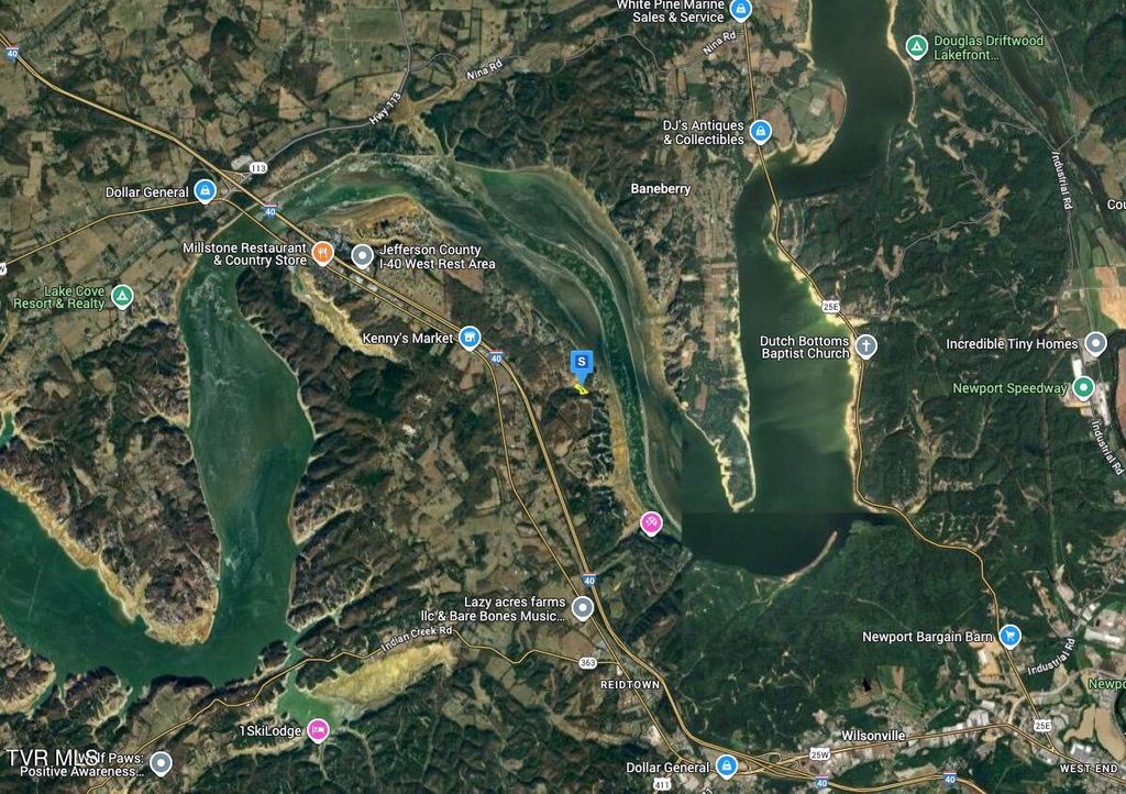 Photo of 214 Point Drive, Dandridge, TN 37725 (MLS # 9989079)