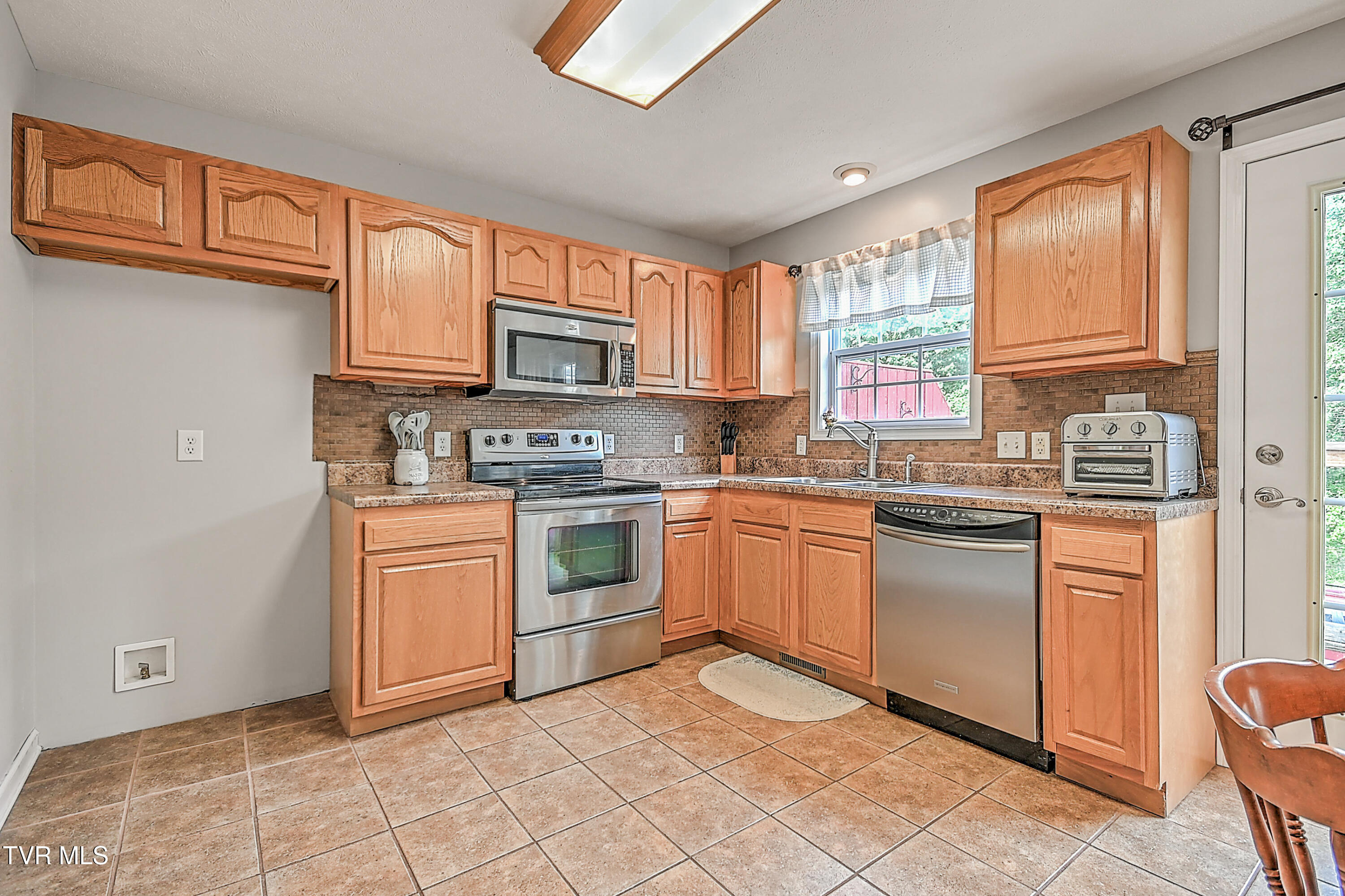 220 Amanda Lane #2, Bristol, Tennessee image 15
