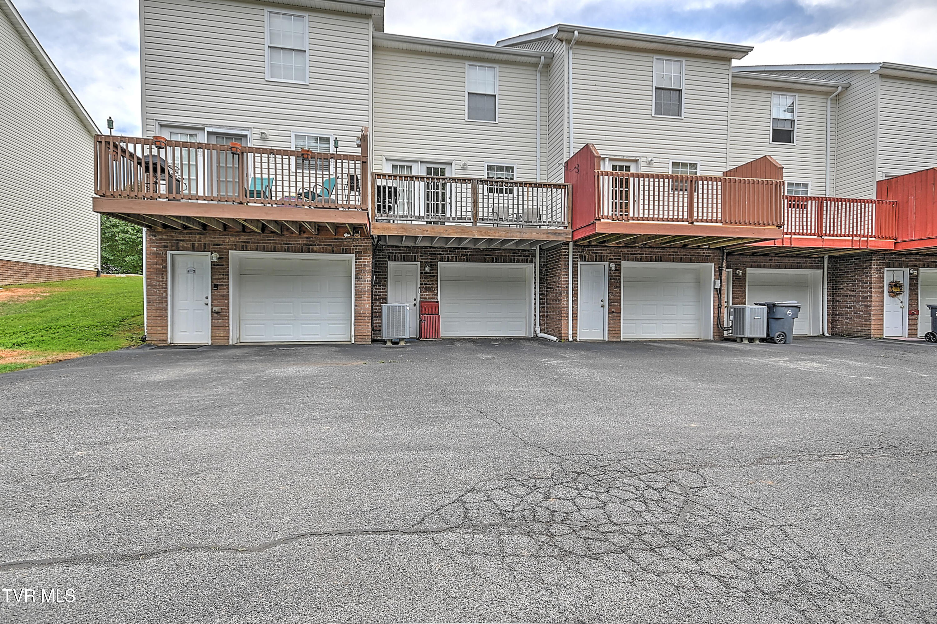 220 Amanda Lane #2, Bristol, Tennessee image 41