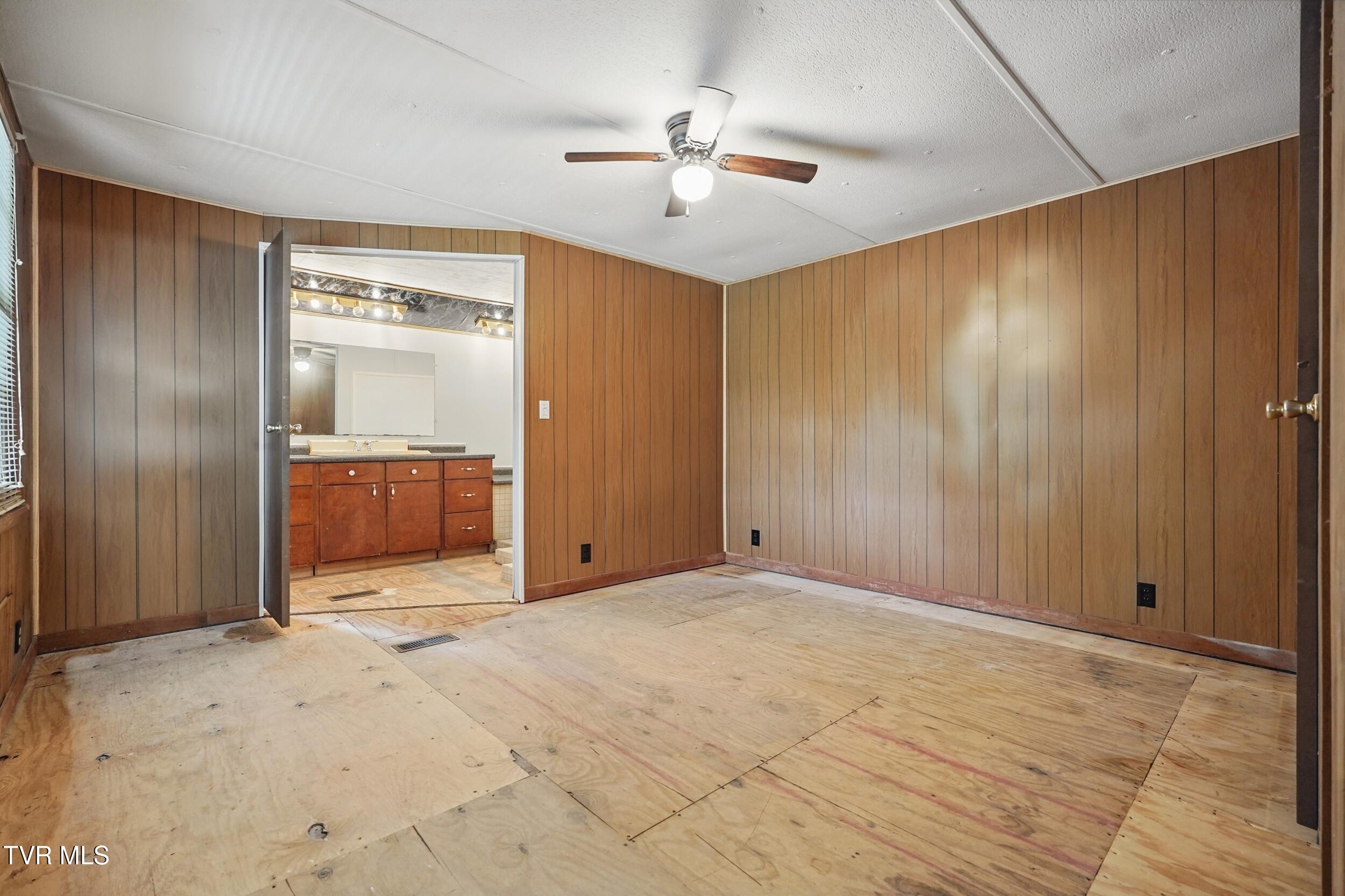 430 Arrowhead Drive, Duffield, Virginia image 12