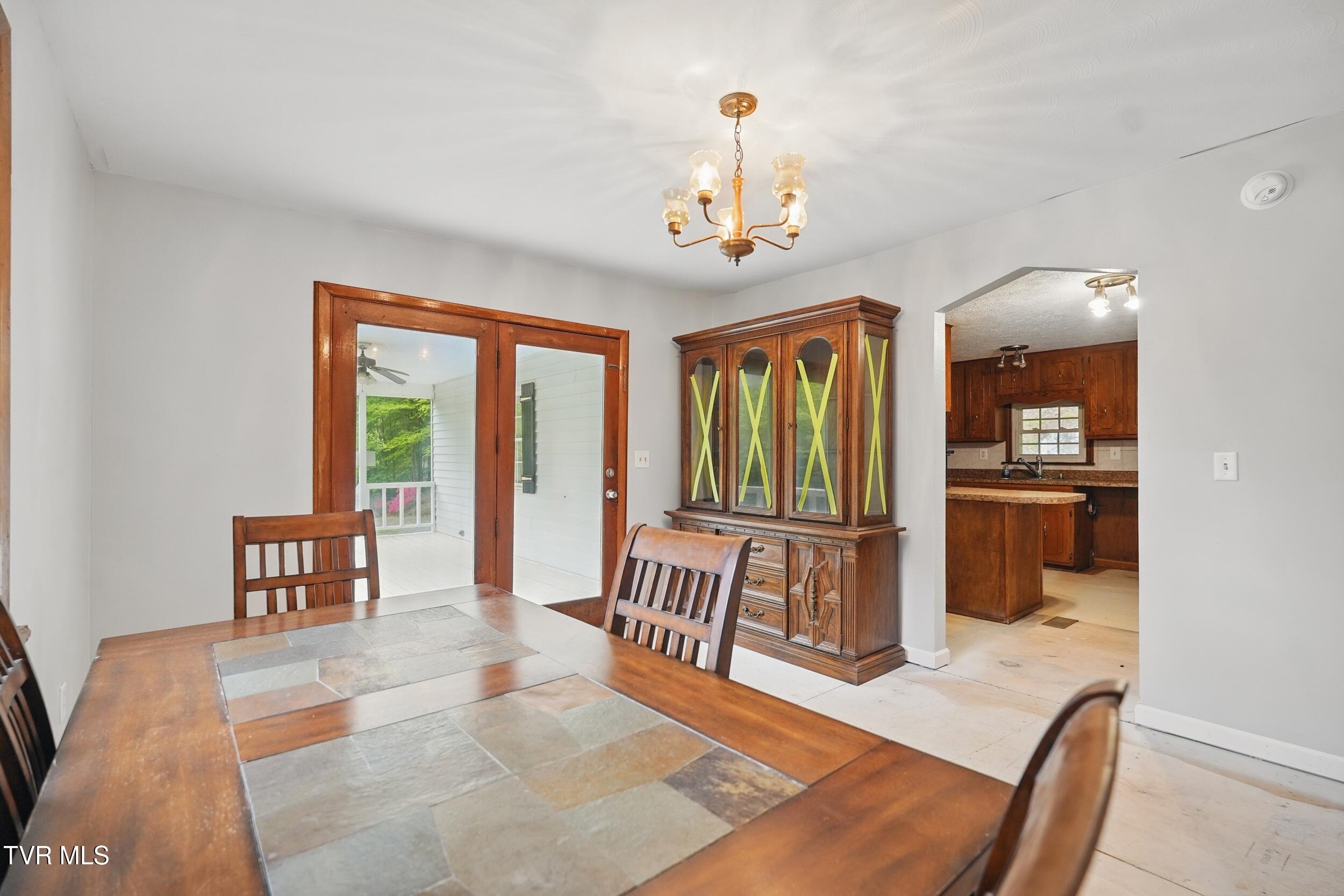 430 Arrowhead Drive, Duffield, Virginia image 4