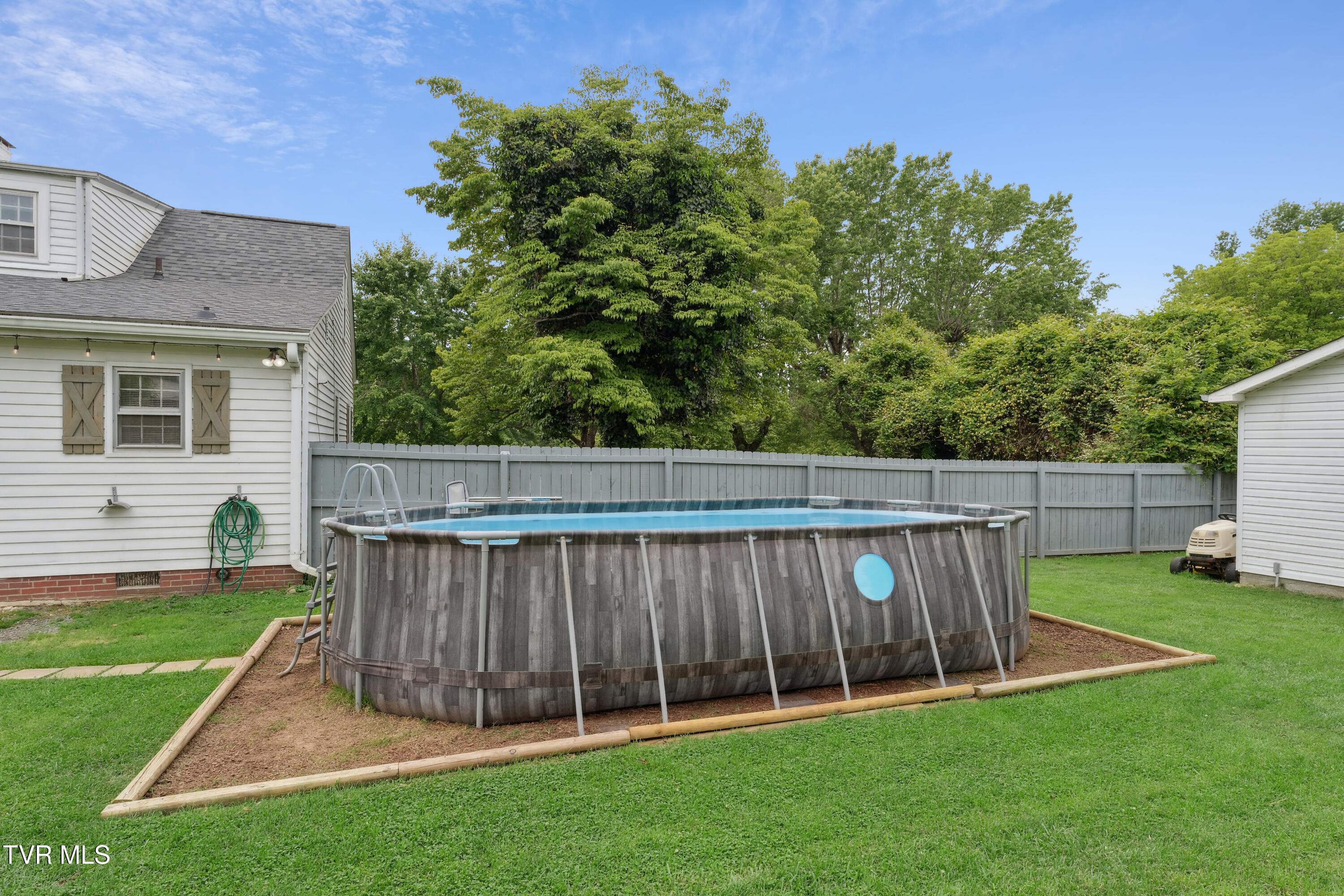 1006 Riverview Drive, Elizabethton, Tennessee image 45