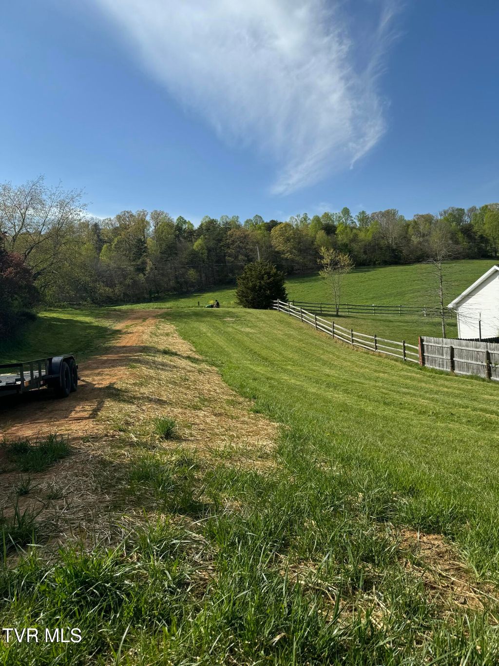 Photo of 157 Tipton Rd Road, Jonesborough, TN 37659 (MLS # 9987730)