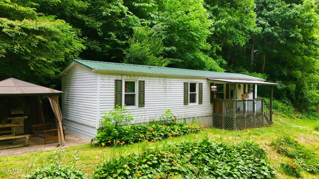 Photo of 368 Little Dry Run Road, Butler, TN 37640 (MLS # 9997461)