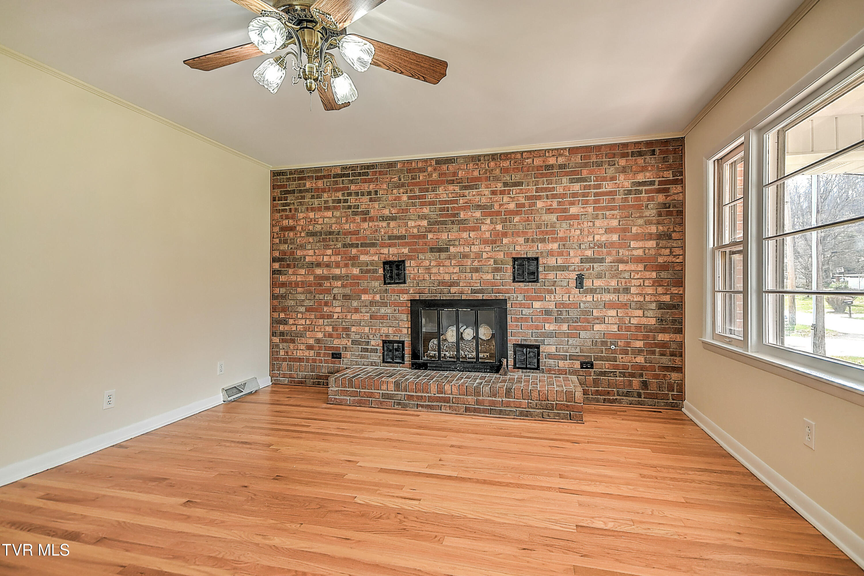 711 Parkway Boulevard